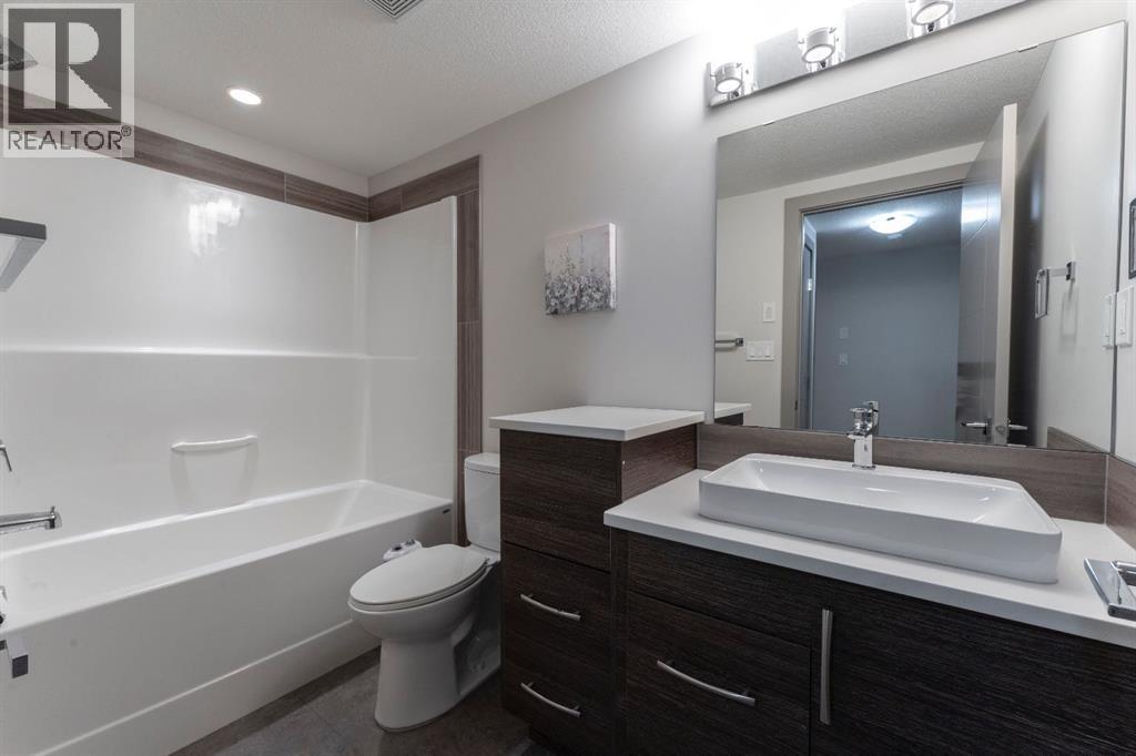 17 Lazaro Close, Red Deer, Alberta  T4R 0R6 - Photo 34 - A2257309