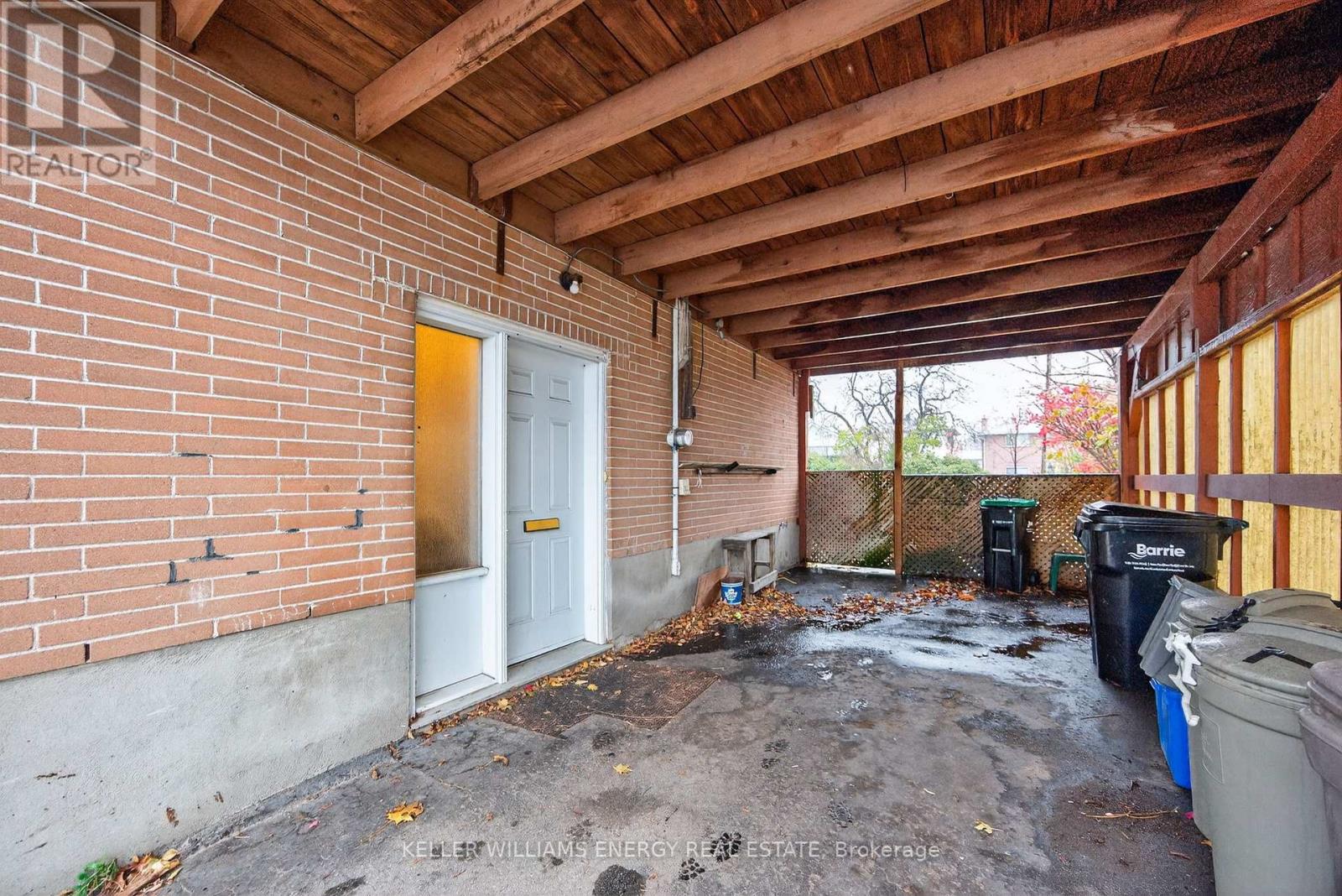 76 Rose Street, Barrie (Wellington), Ontario  L4M 2T2 - Photo 49 - S12574528