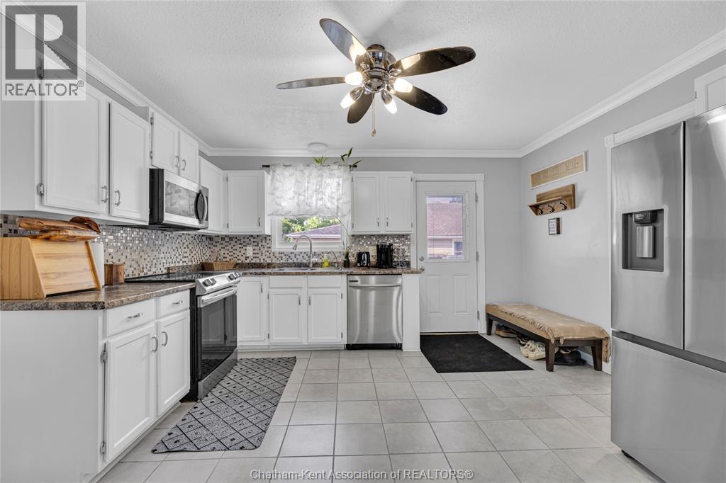 4 Oak Street, Ridgetown, Ontario  N0P 2C0 - Photo 4 - 25025312