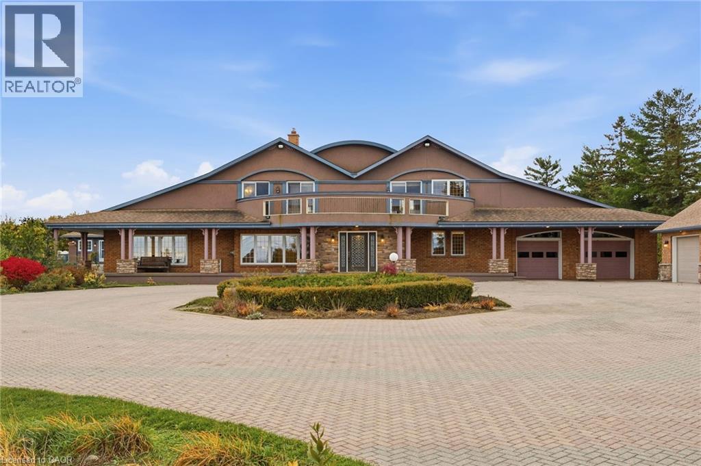 4850 HILLSIDE Drive, Beamsville, Ontario