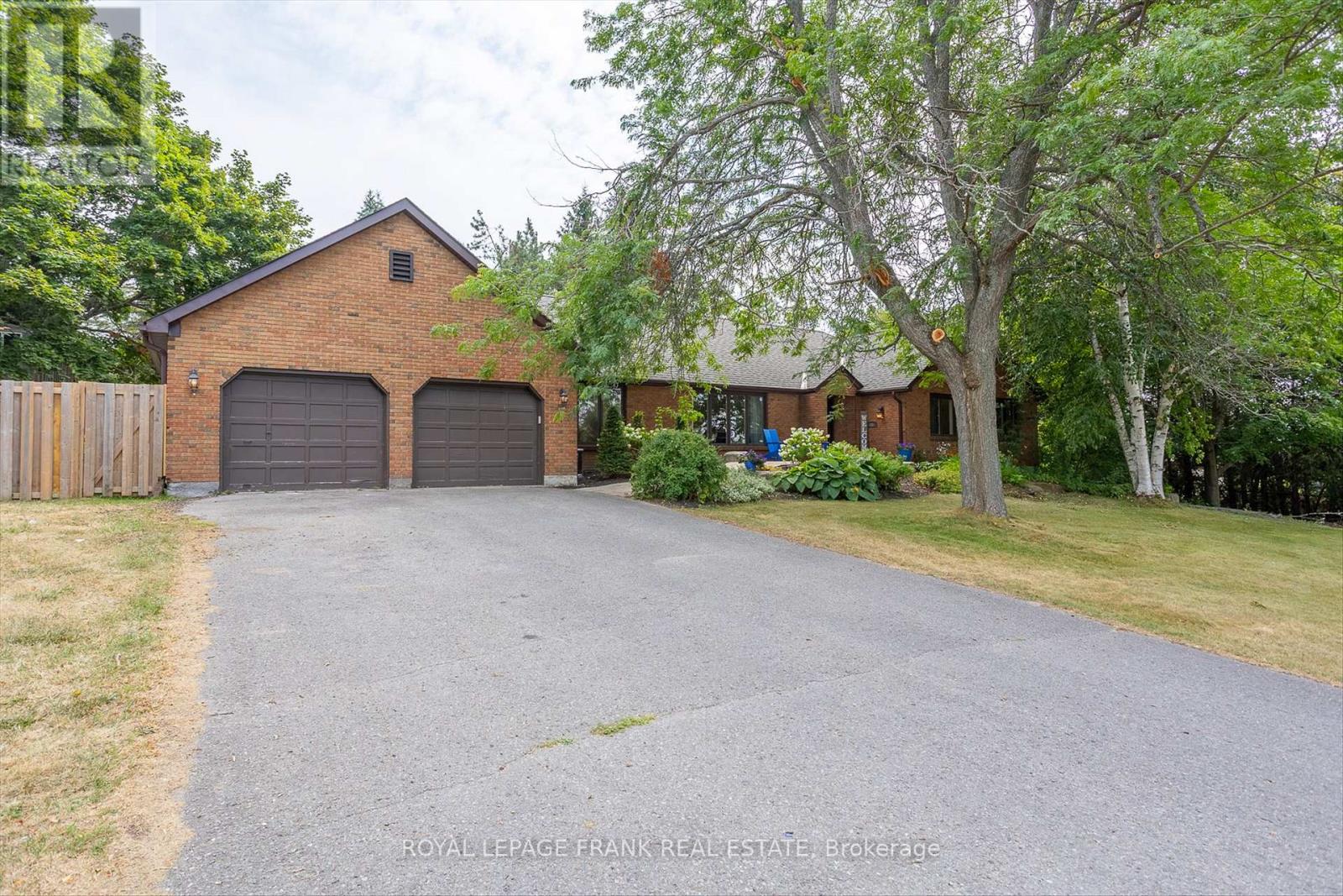 1887 Campbell Avenue, Cavan Monaghan, Ontario  K9J 0E5 - Photo 2 - X12574434