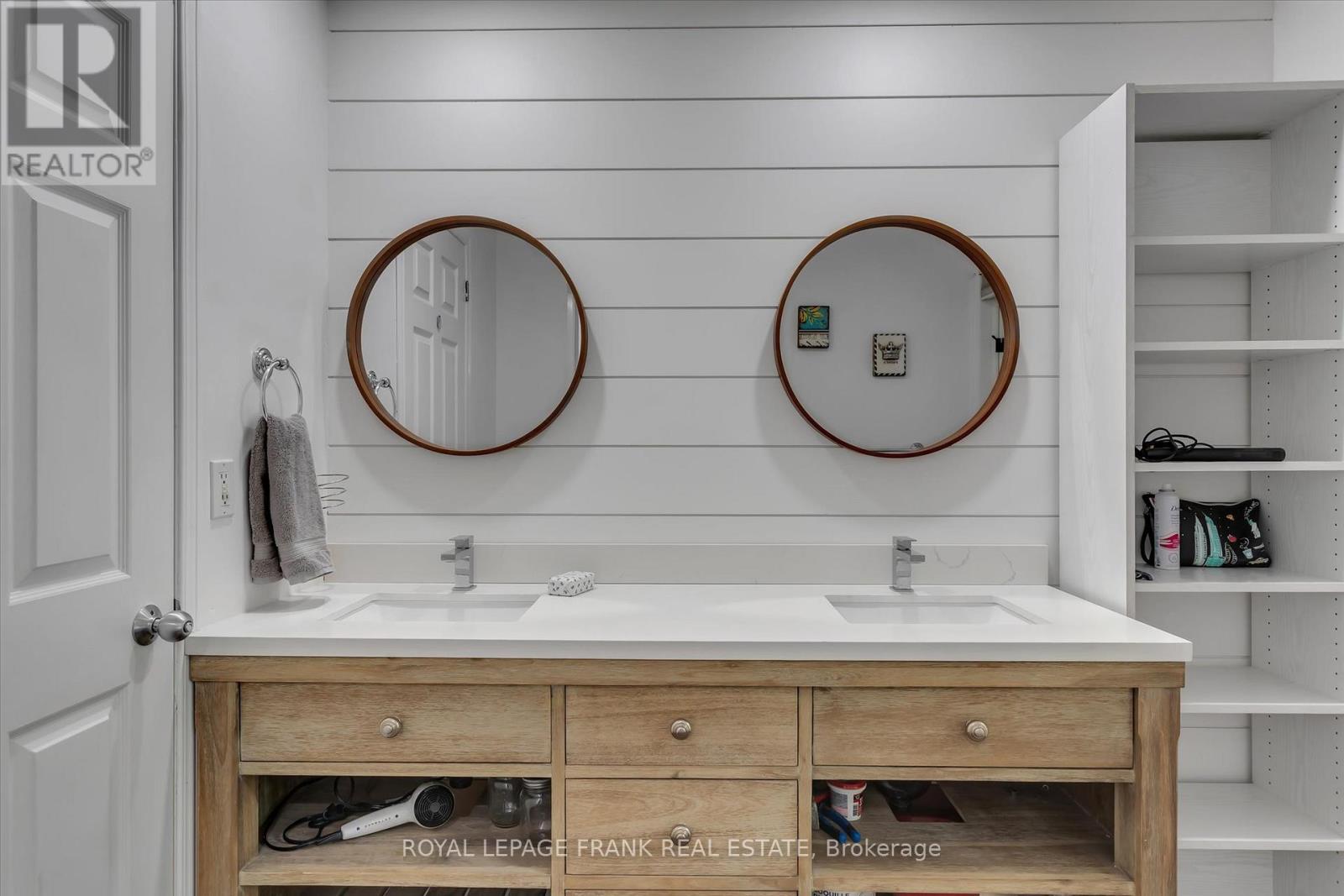 1887 Campbell Avenue, Cavan Monaghan, Ontario  K9J 0E5 - Photo 24 - X12574434