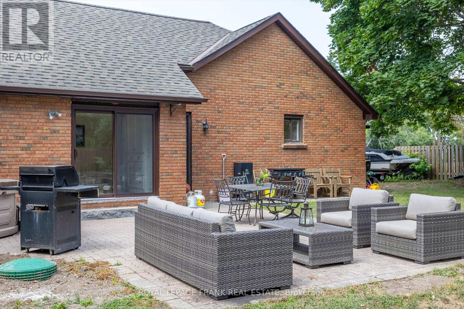 1887 Campbell Avenue, Cavan Monaghan, Ontario  K9J 0E5 - Photo 36 - X12574434