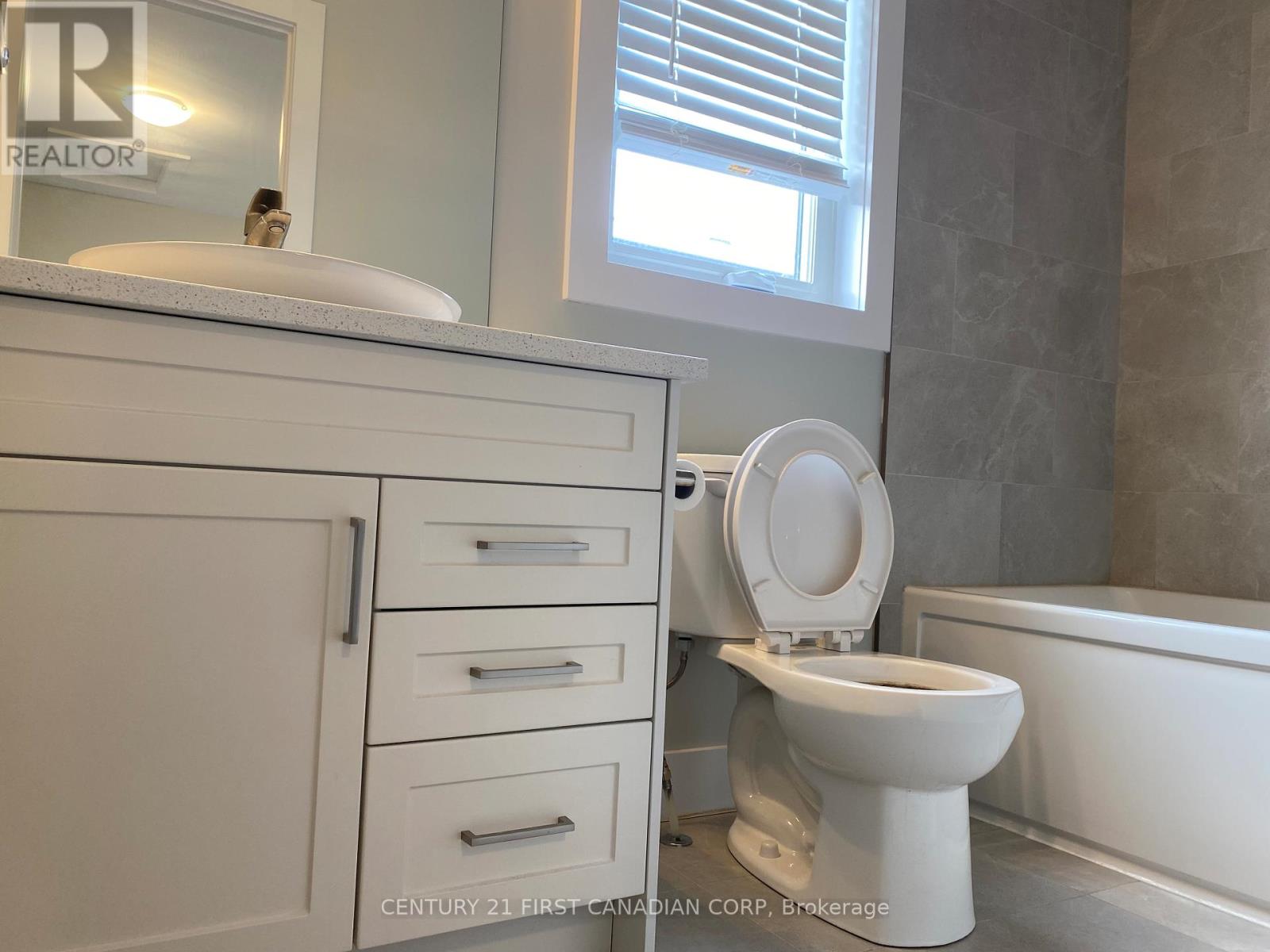 11 - 1820 Canvas Way, London North, Ontario  N5X 0N5 - Photo 12 - X12574338