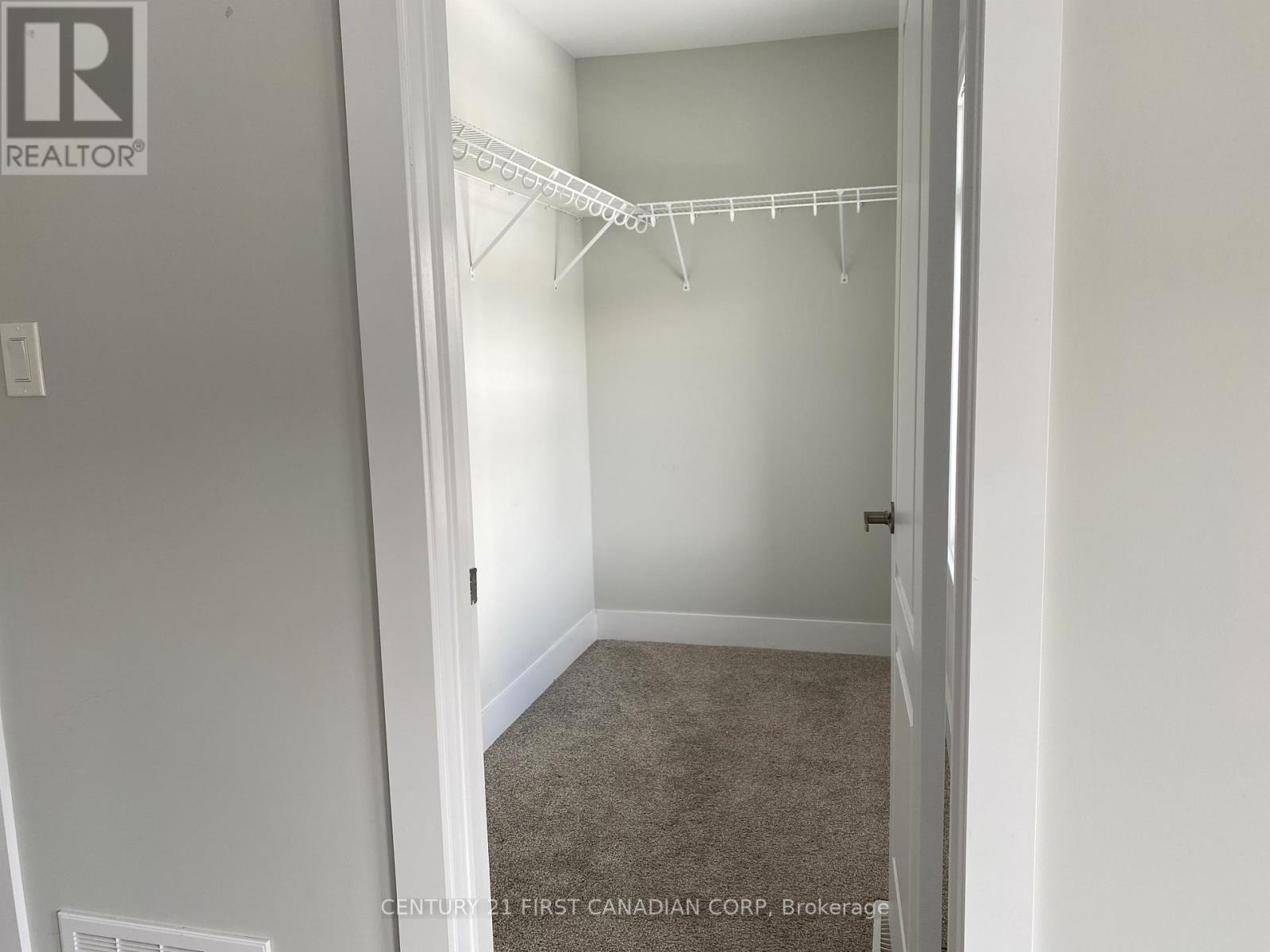 11 - 1820 Canvas Way, London North, Ontario  N5X 0N5 - Photo 8 - X12574338