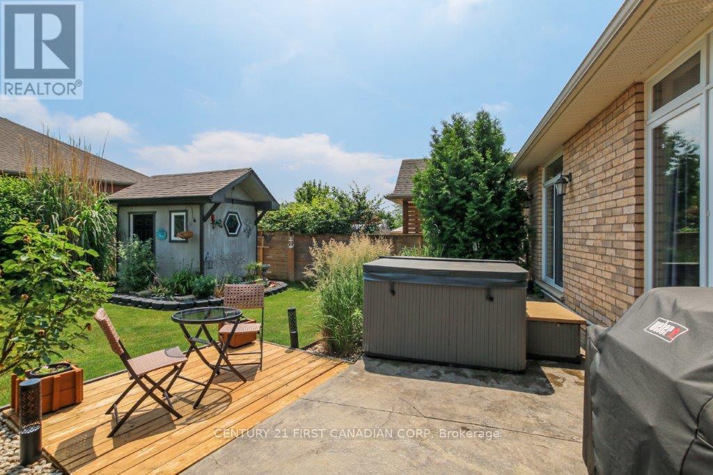 19 St.andrews Drive, St. Thomas, Ontario  N5R 0G4 - Photo 31 - X12574344