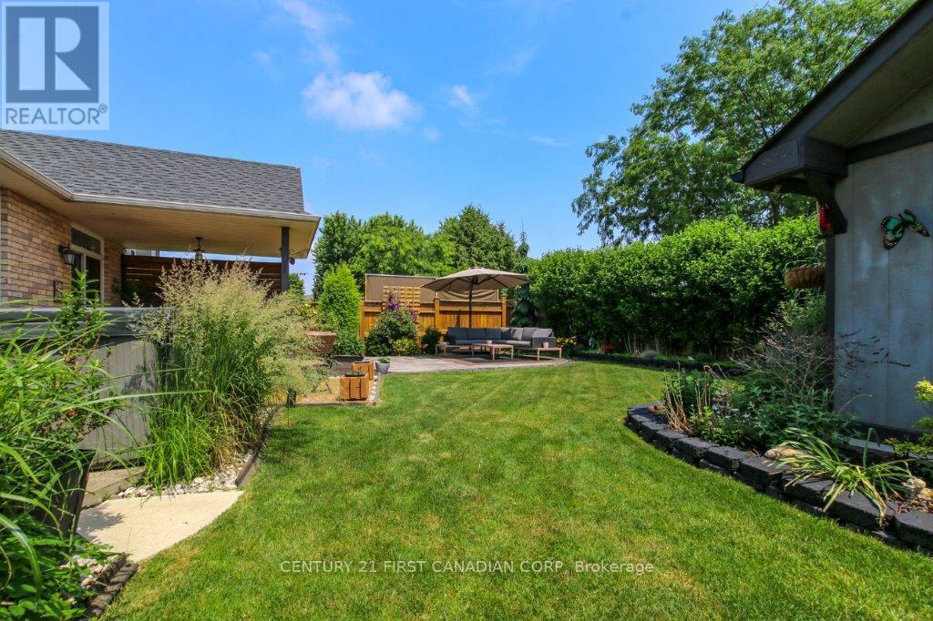 19 St.andrews Drive, St. Thomas, Ontario  N5R 0G4 - Photo 38 - X12574344