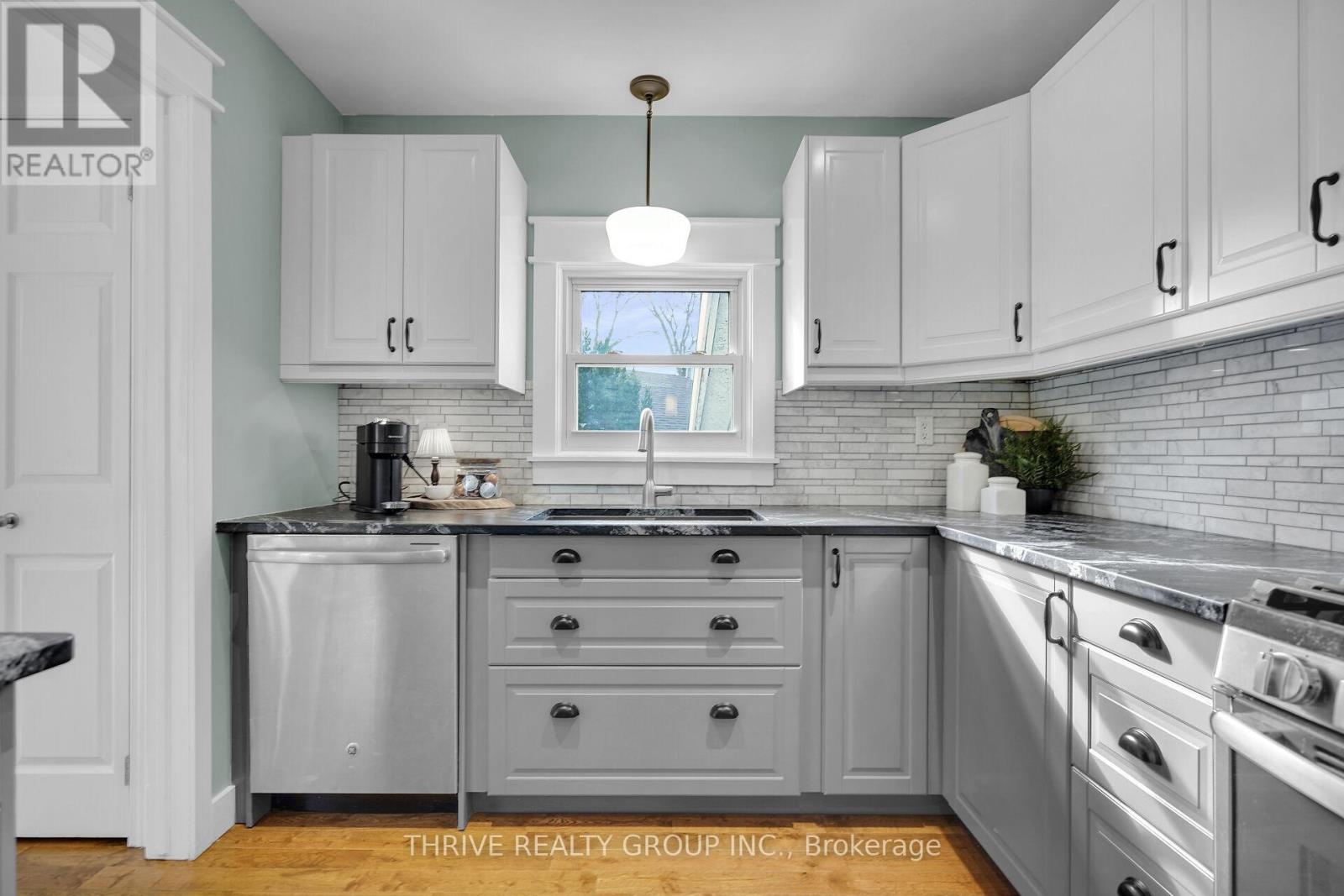 39 Dundee Court, London South, Ontario  N6C 5E4 - Photo 13 - X12574560