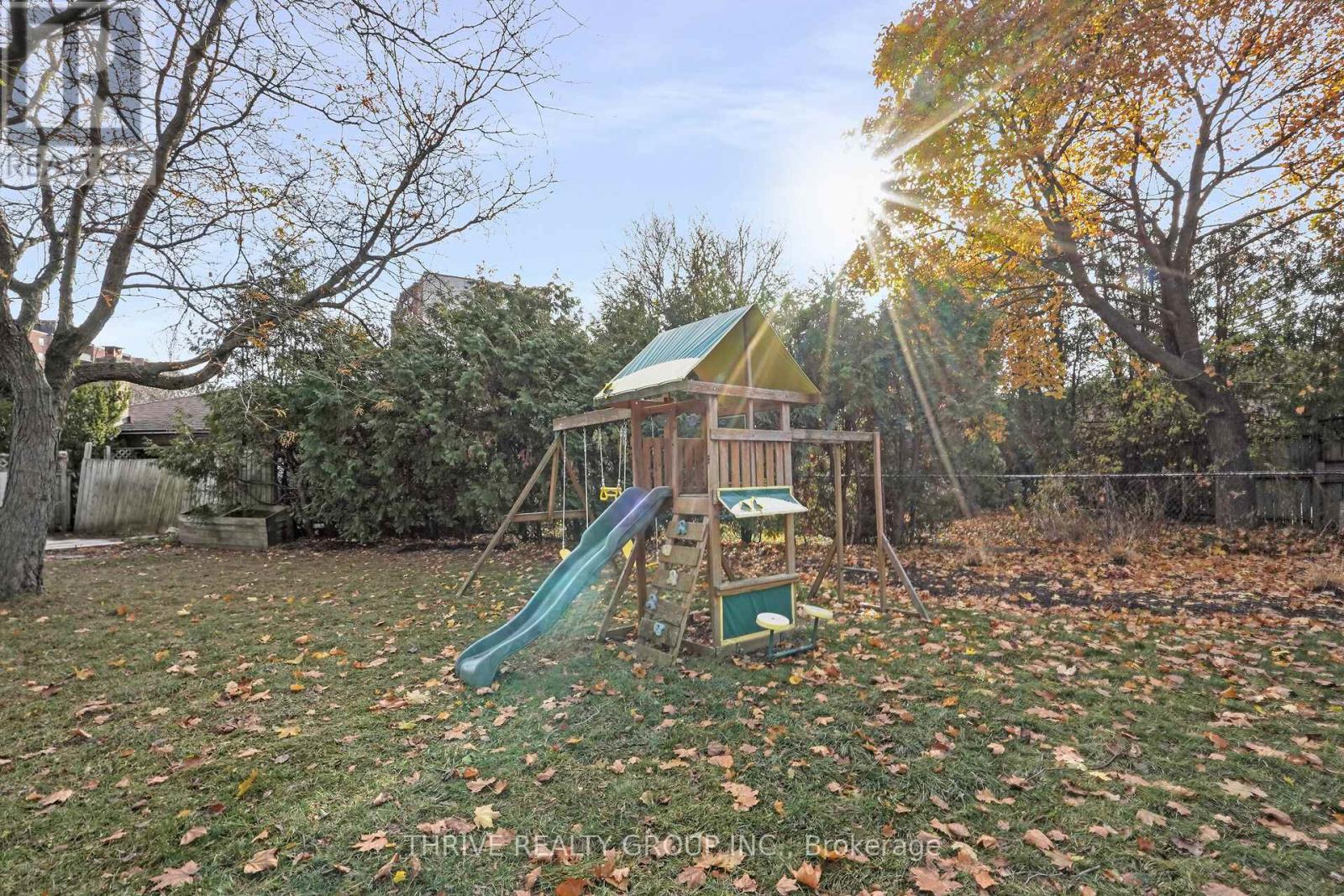 39 Dundee Court, London South, Ontario  N6C 5E4 - Photo 39 - X12574560