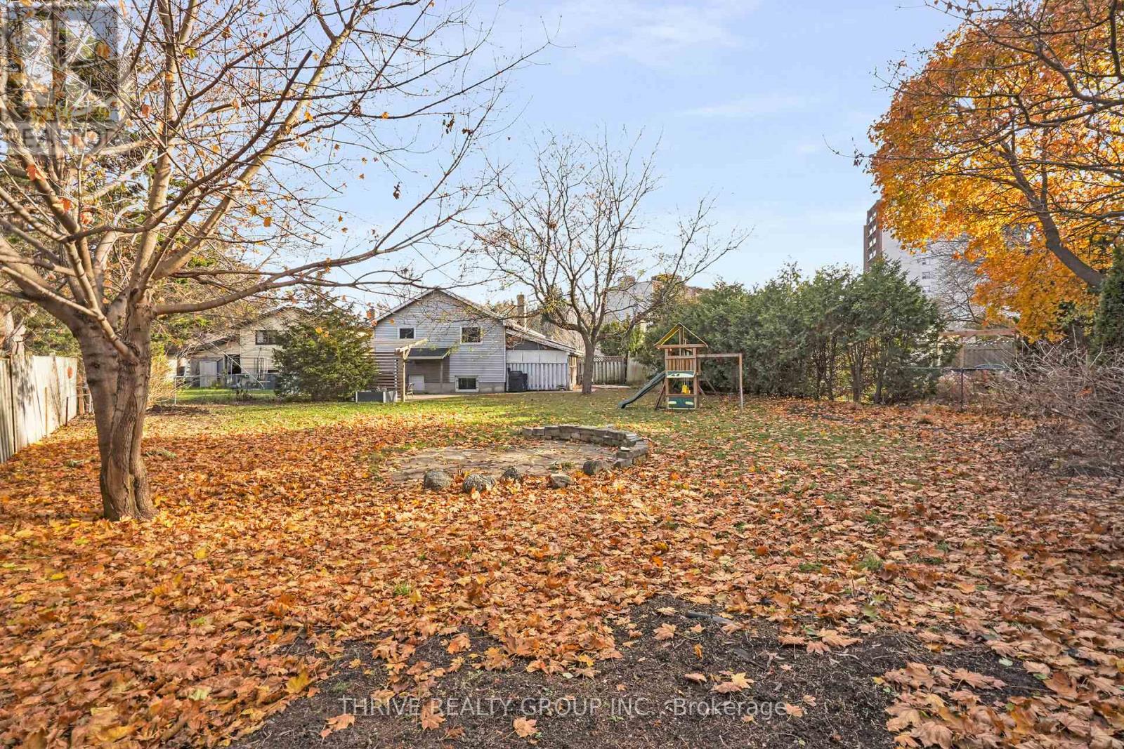 39 Dundee Court, London South, Ontario  N6C 5E4 - Photo 41 - X12574560