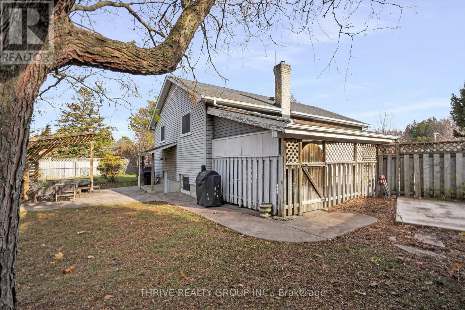 39 Dundee Court, London South, Ontario  N6C 5E4 - Photo 47 - X12574560