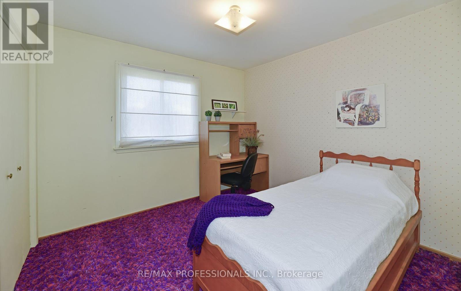 2326 Dorothea Court, Mississauga, Ontario  L5B 2B7 - Photo 27 - W12574194