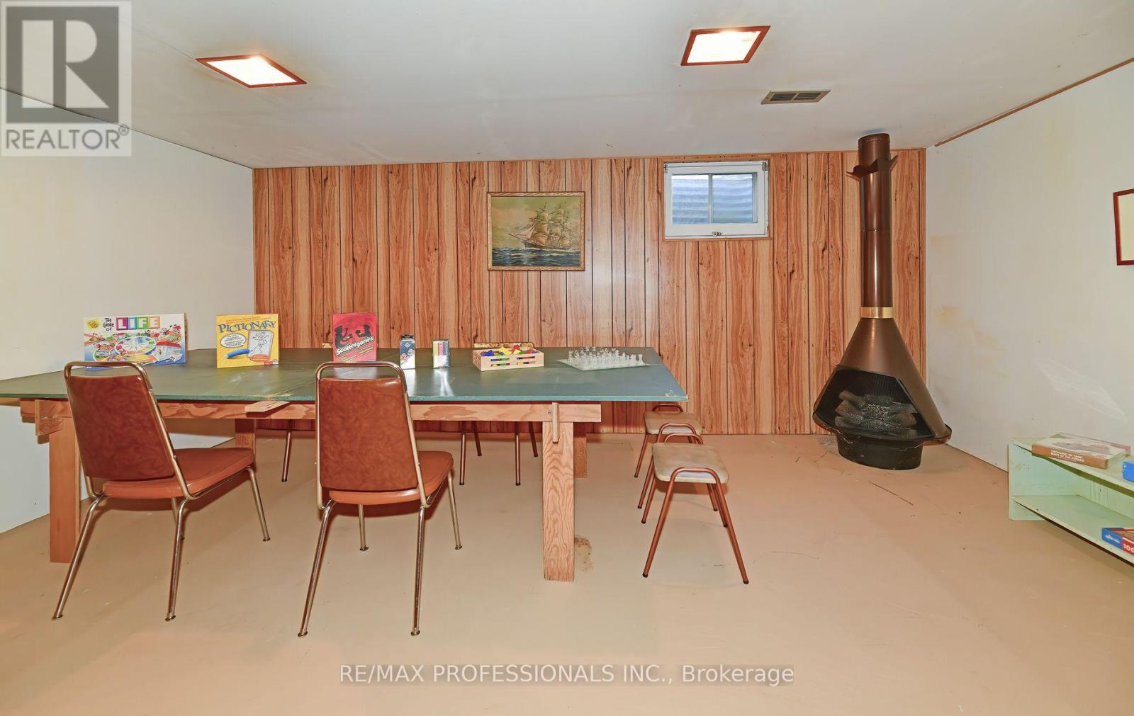 2326 Dorothea Court, Mississauga, Ontario  L5B 2B7 - Photo 31 - W12574194