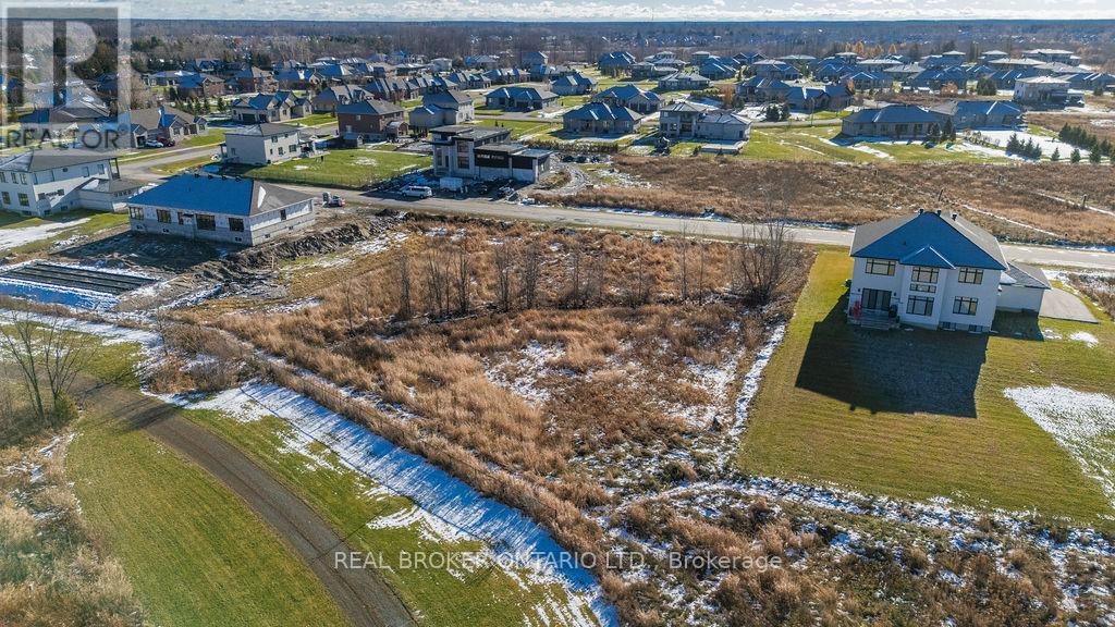 6810 Still Meadow Way, Ottawa, Ontario  K4P 0G7 - Photo 12 - X12574446