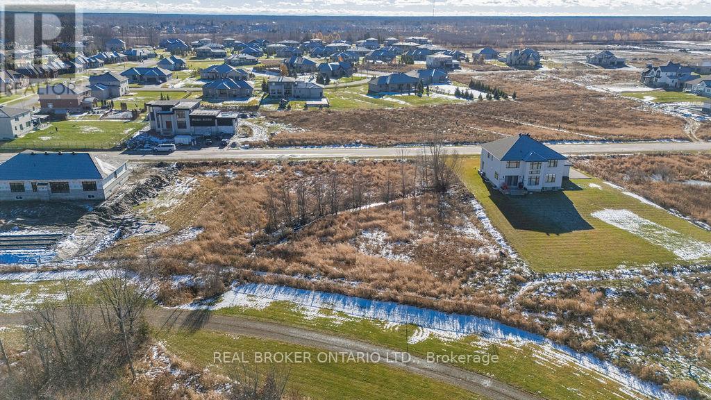 6810 Still Meadow Way, Ottawa, Ontario  K4P 0G7 - Photo 13 - X12574446