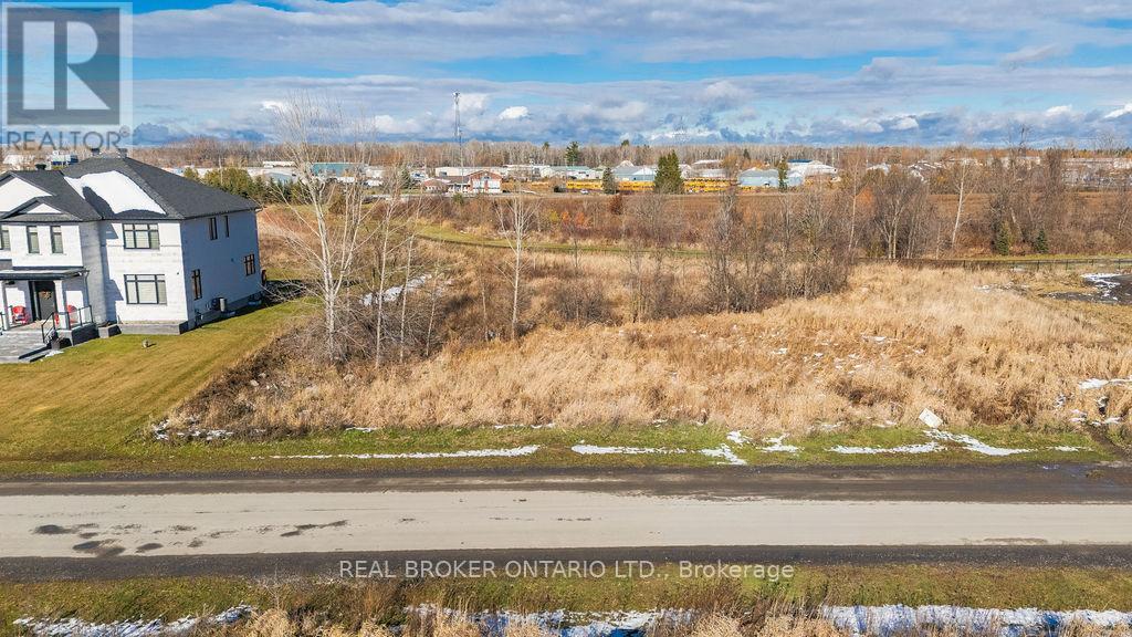 6810 Still Meadow Way, Ottawa, Ontario  K4P 0G7 - Photo 8 - X12574446