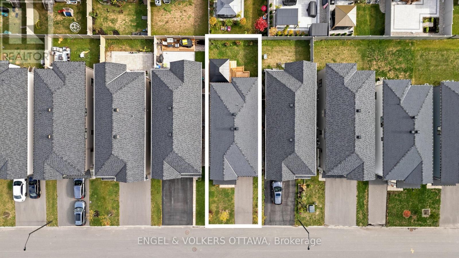 1047 Hydrangea Avenue, Ottawa, Ontario  K4M 0L5 - Photo 37 - X12574478