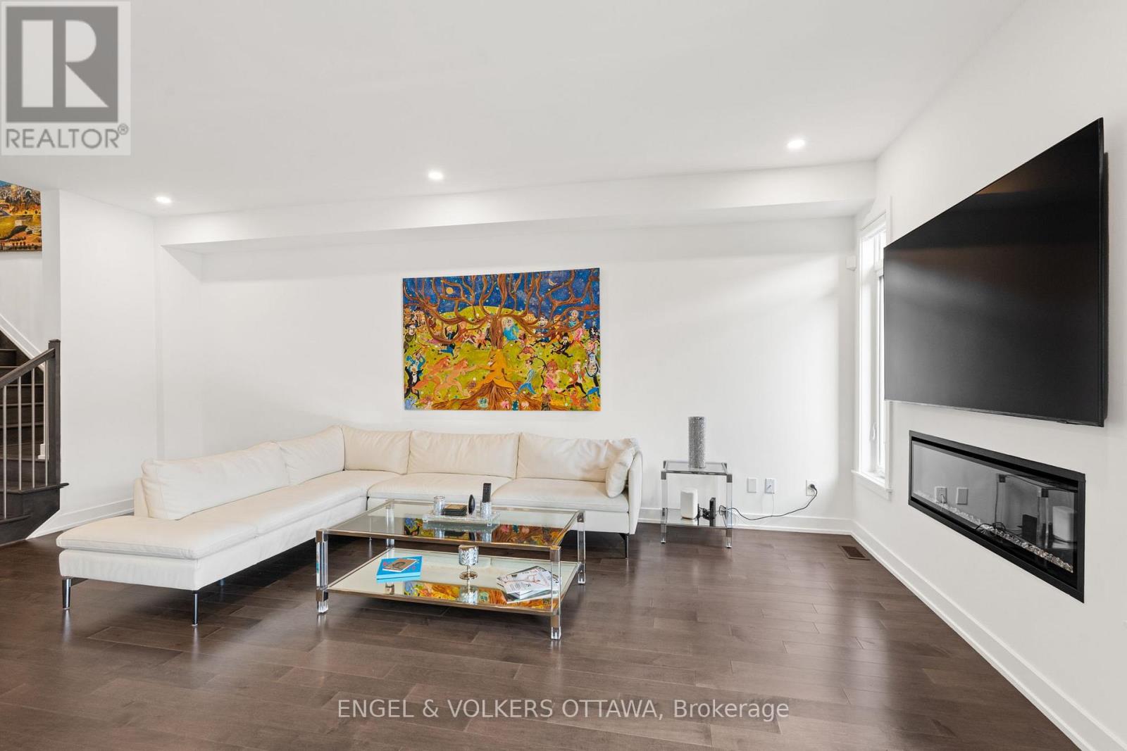 1047 Hydrangea Avenue, Ottawa, Ontario  K4M 0L5 - Photo 8 - X12574478