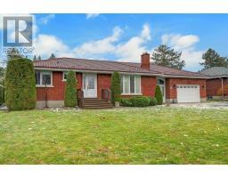 6 ROUNDHAY DRIVE, Ottawa, Ontario