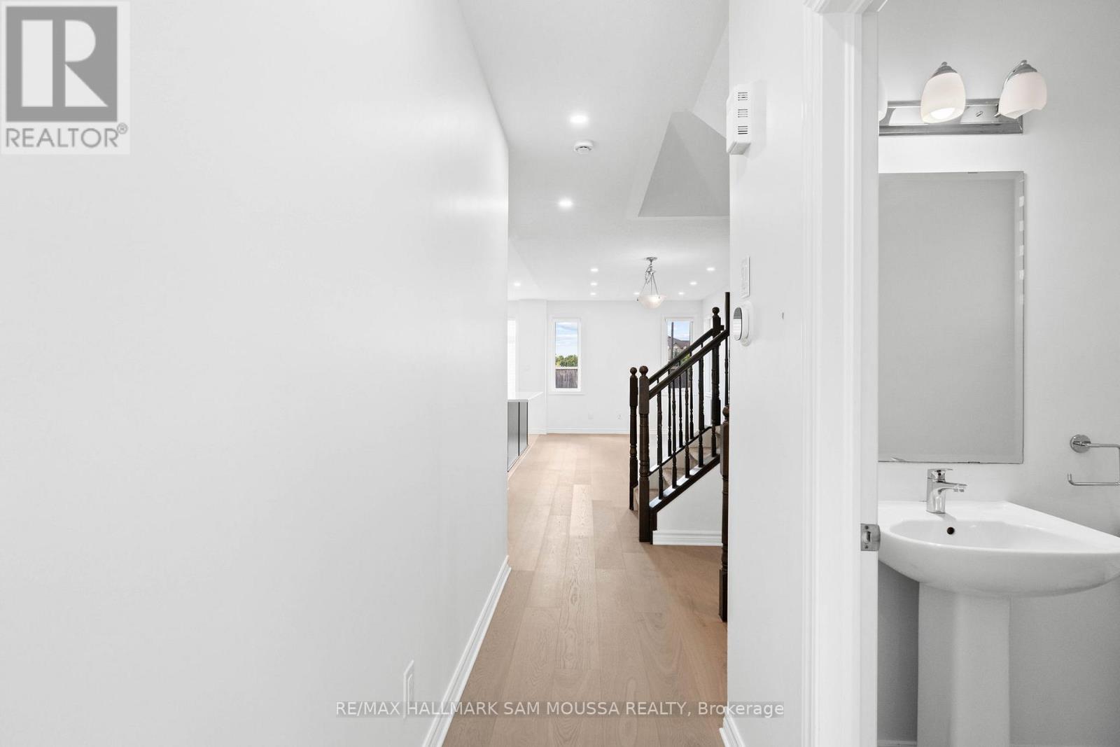 2477 Waterlilly Way, Ottawa, Ontario  K2J 6M3 - Photo 6 - X12574506