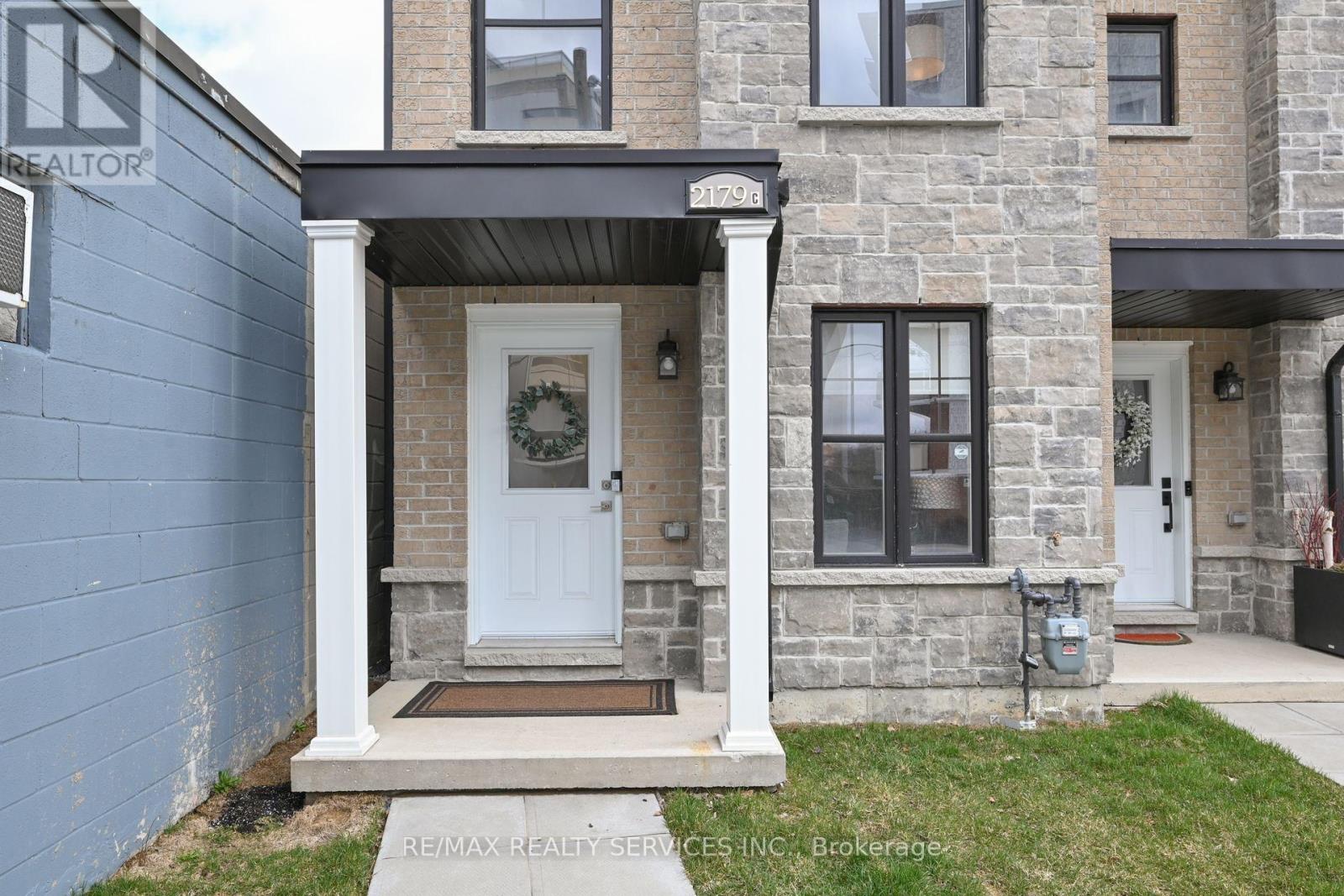 7 - 2179c Weston Road, Toronto, Ontario  M9N 0B5 - Photo 2 - W12574244