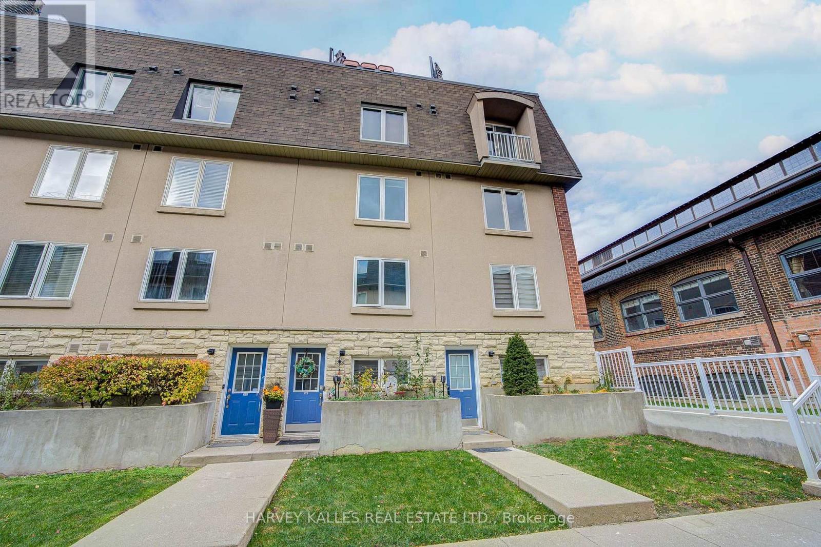 55 - 51 Foundry Avenue, Toronto, Ontario  M6H 4K7 - Photo 4 - W12574246