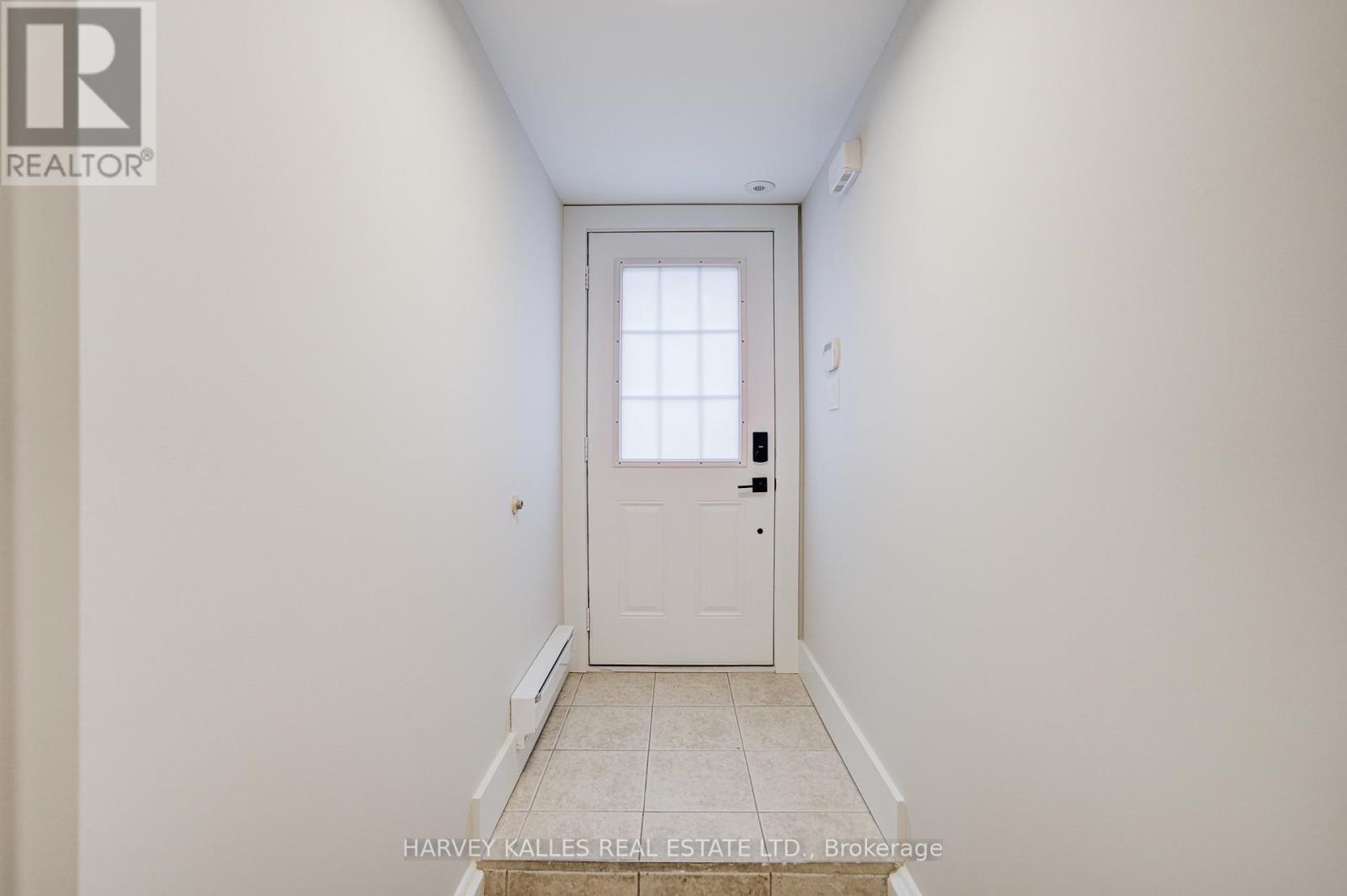 55 - 51 Foundry Avenue, Toronto, Ontario  M6H 4K7 - Photo 7 - W12574246