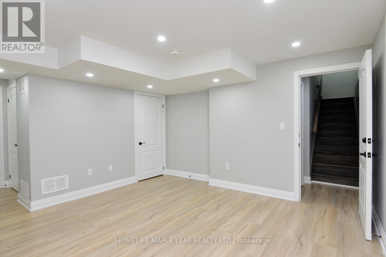 12 Eberly Woods Drive, Caledon, Ontario  L7C 4H8 - Photo 36 - W12574278