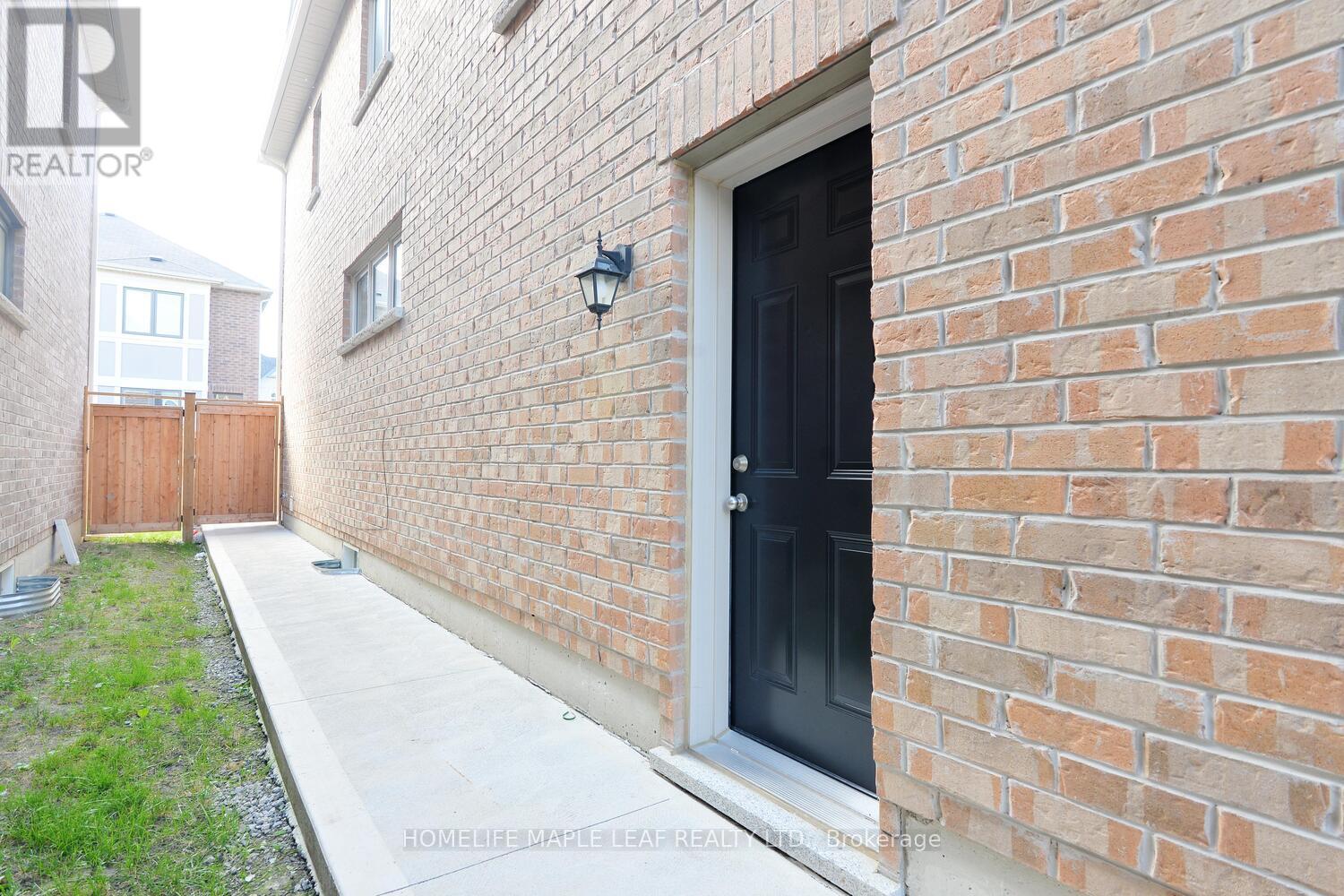 12 Eberly Woods Drive, Caledon, Ontario  L7C 4H8 - Photo 47 - W12574278