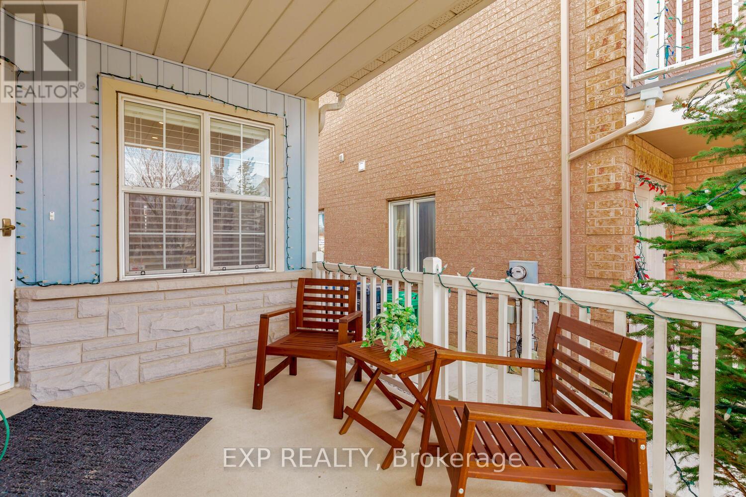 6941 Haines Artist Way, Mississauga, Ontario  L5W 1B6 - Photo 3 - W12574292