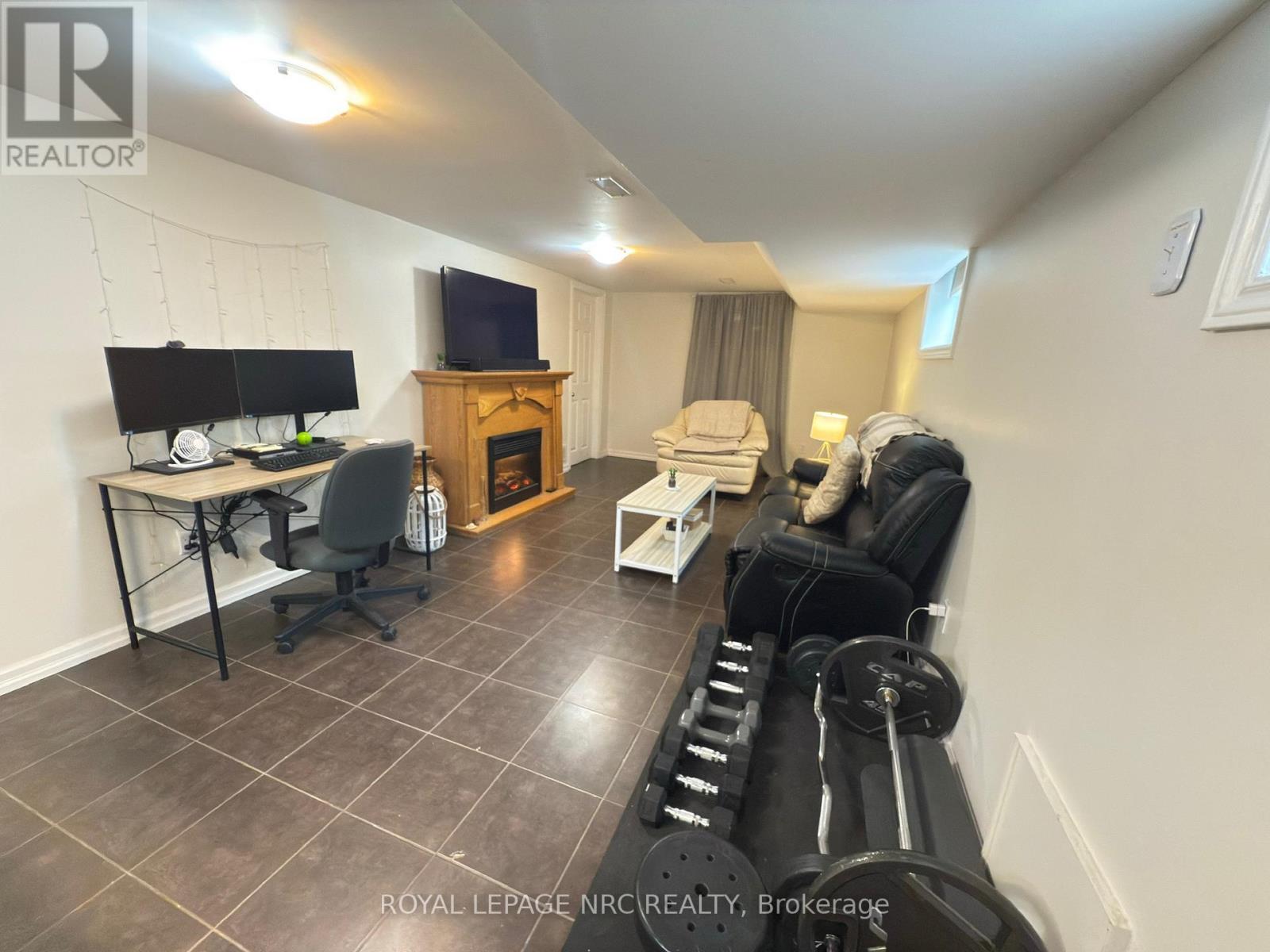 190 Carlton Street, St. Catharines, Ontario  L2R 1S4 - Photo 34 - X12574456