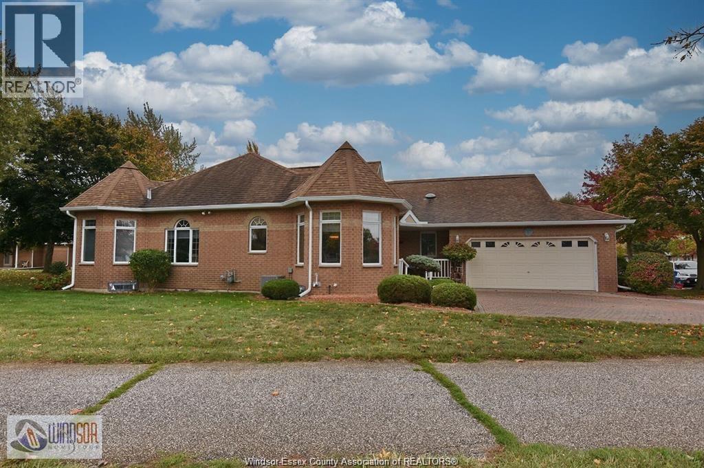 MLS# 25030526: 4600 DALI COURT, Windsor, Canada