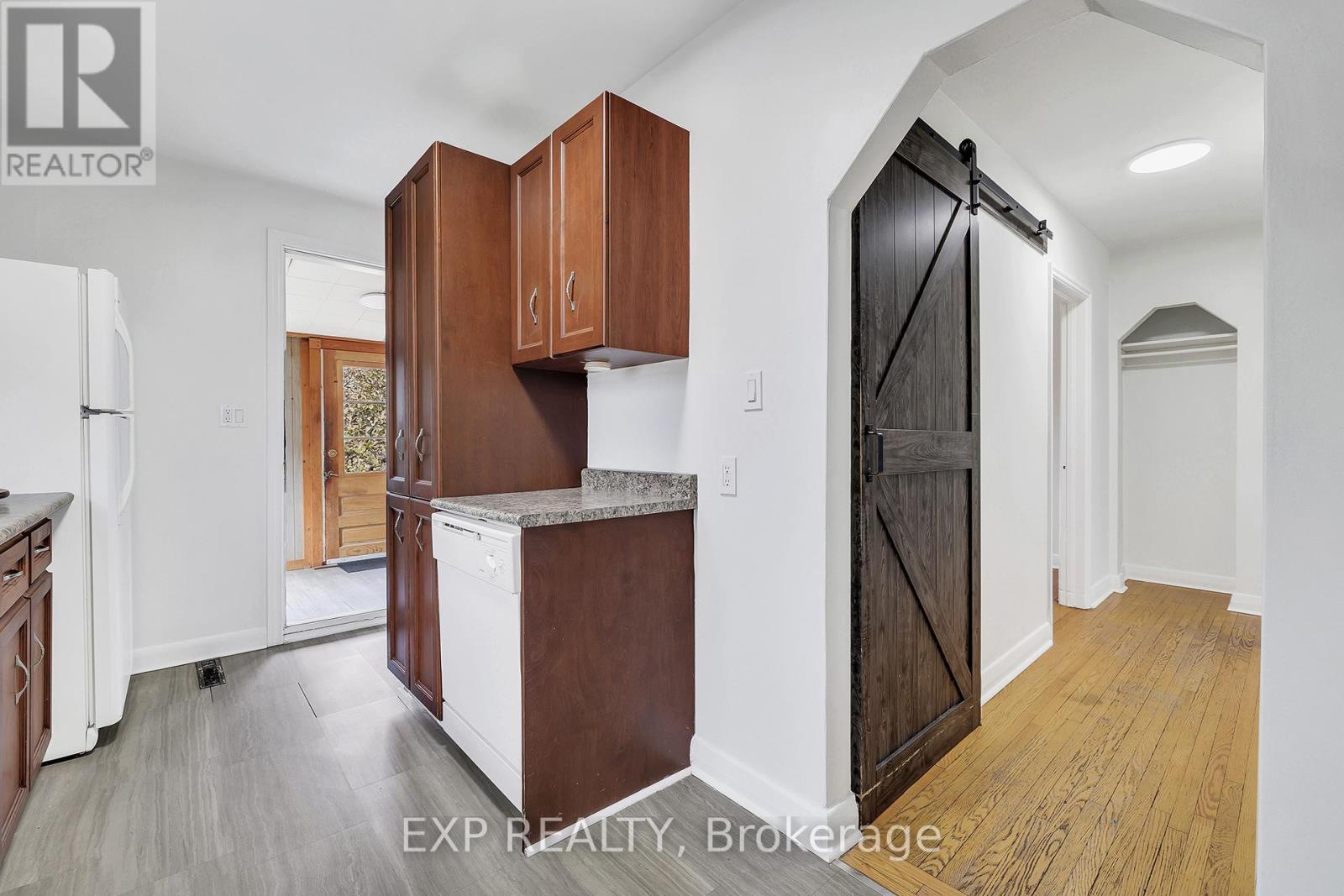 14 Martin Avenue, Cambridge, Ontario  N1R 3A4 - Photo 12 - X12574250