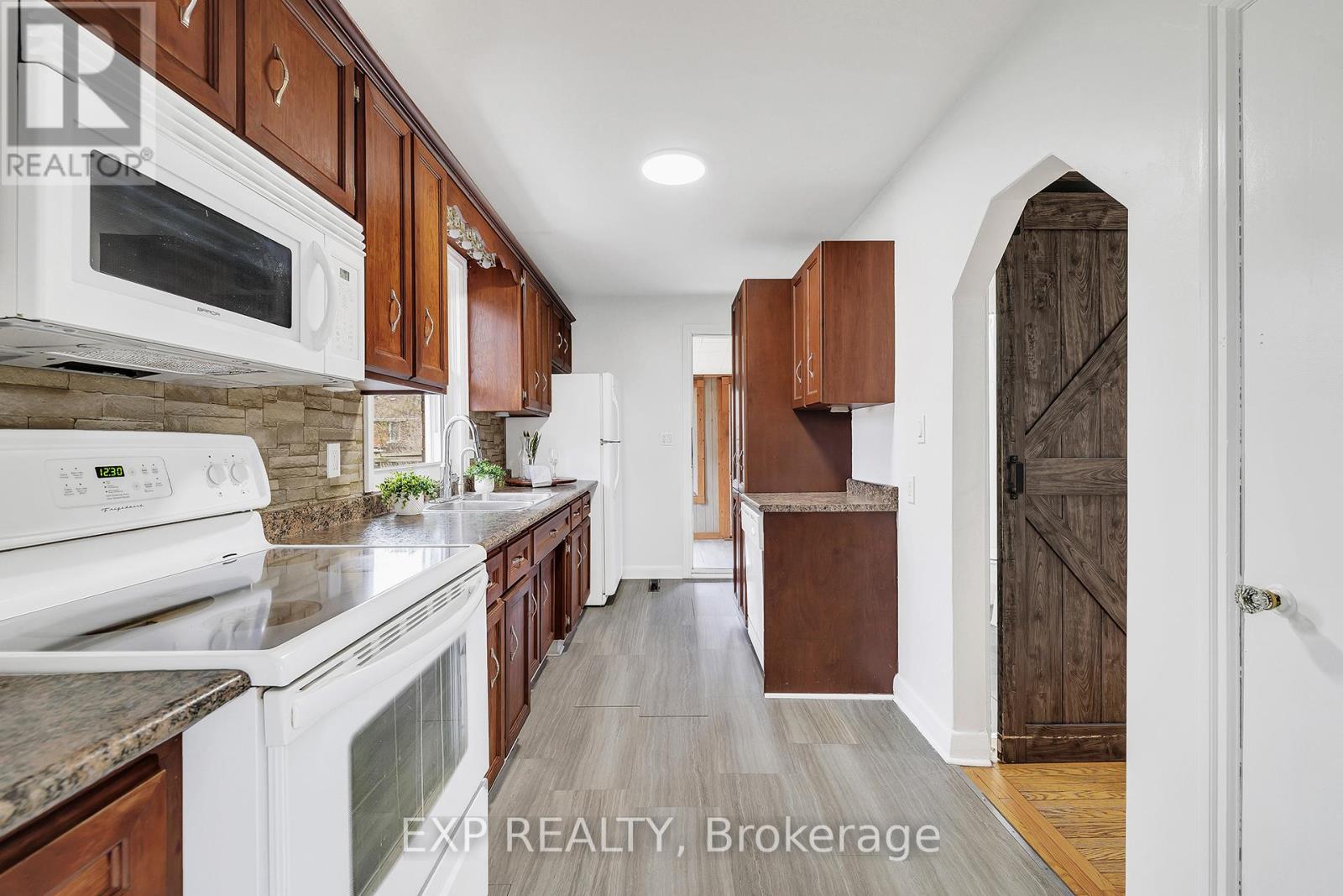 14 Martin Avenue, Cambridge, Ontario  N1R 3A4 - Photo 7 - X12574250