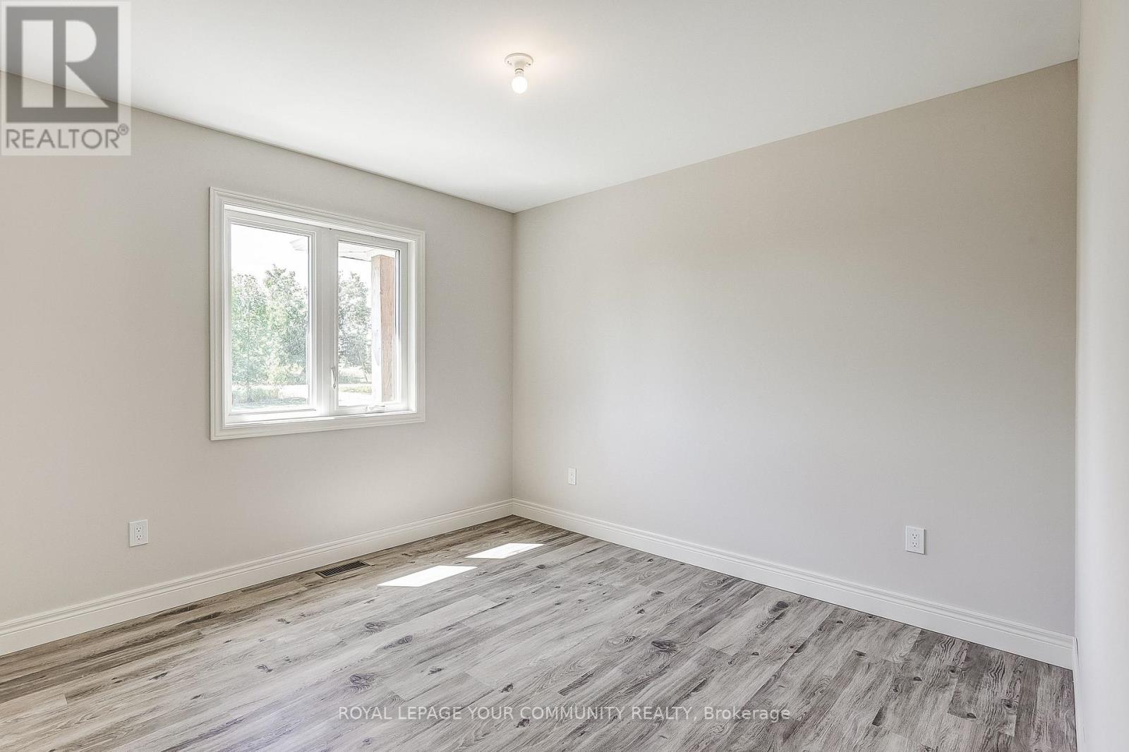 371 Linden Valley Road, Kawartha Lakes, Ontario  K0M 2T0 - Photo 18 - X12574256