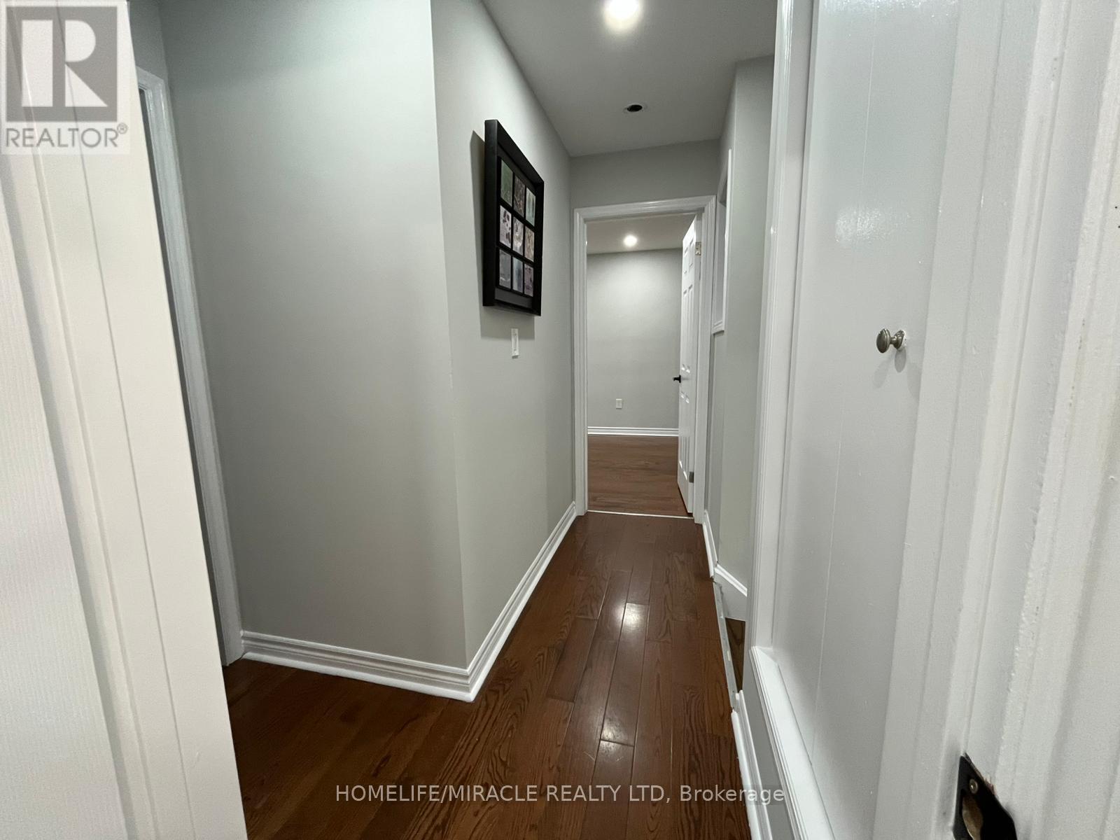 Uppers - Exclude Basement - 7043 Bonnie Street, Niagara Falls, Ontario  L2G 7N1 - Photo 27 - X12574286