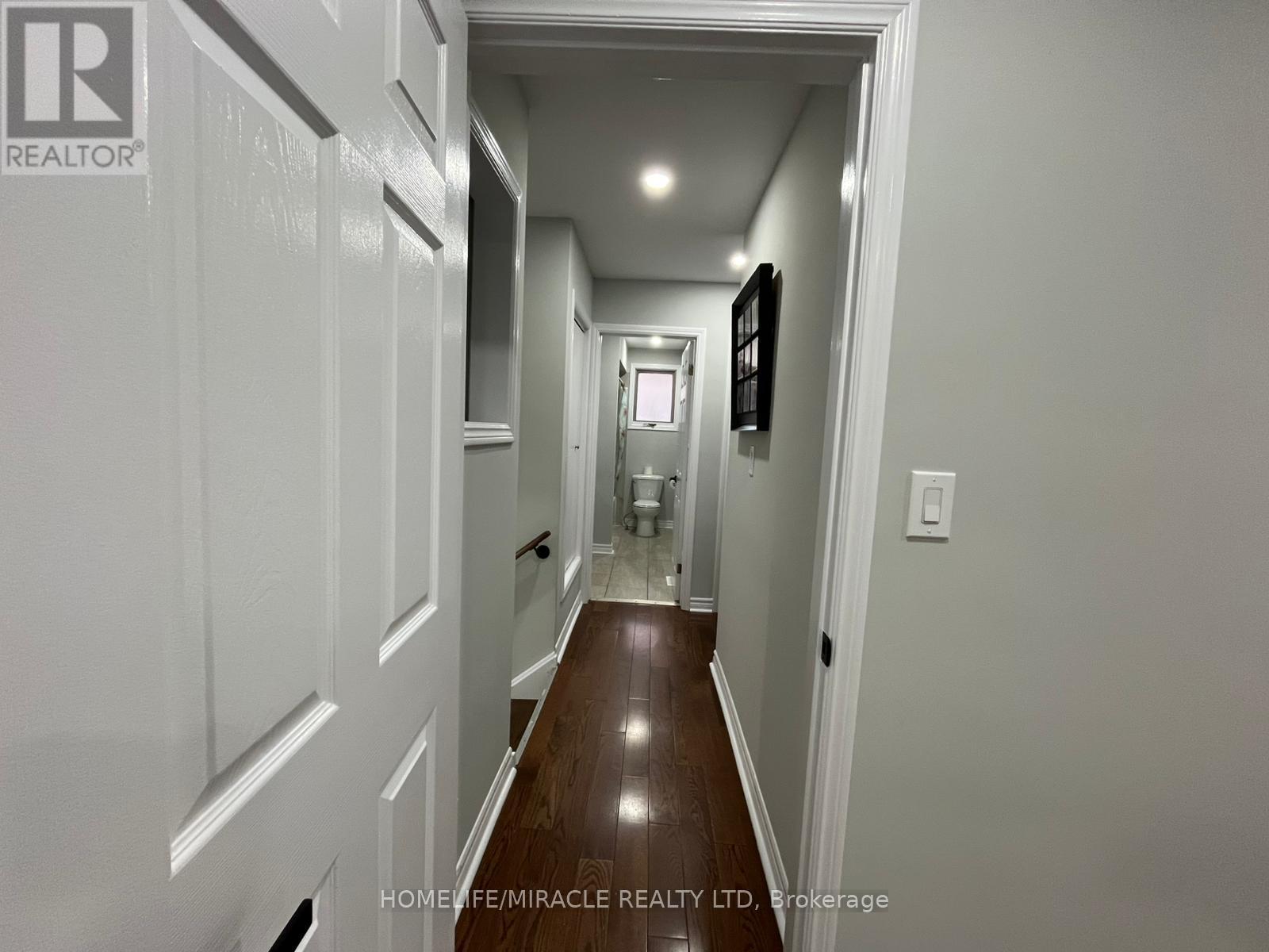 Uppers - Exclude Basement - 7043 Bonnie Street, Niagara Falls, Ontario  L2G 7N1 - Photo 33 - X12574286