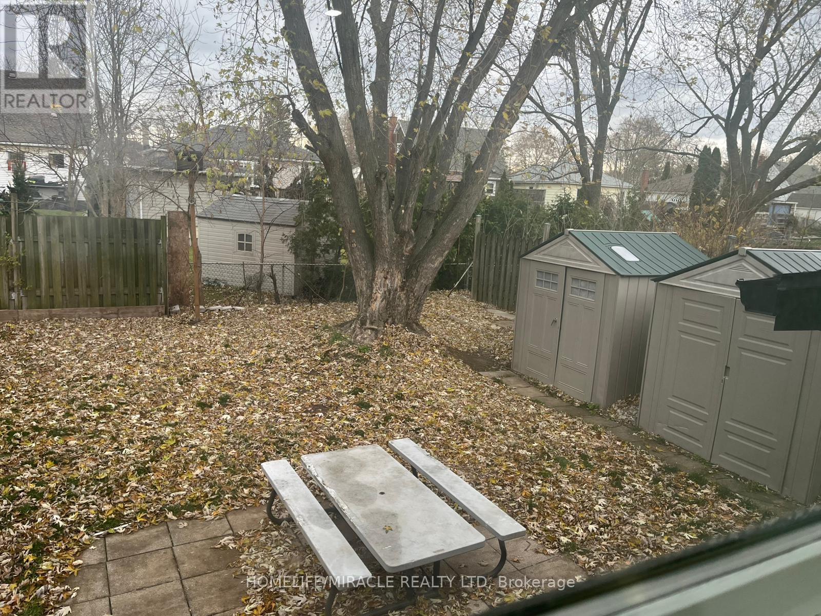 Uppers - Exclude Basement - 7043 Bonnie Street, Niagara Falls, Ontario  L2G 7N1 - Photo 45 - X12574286