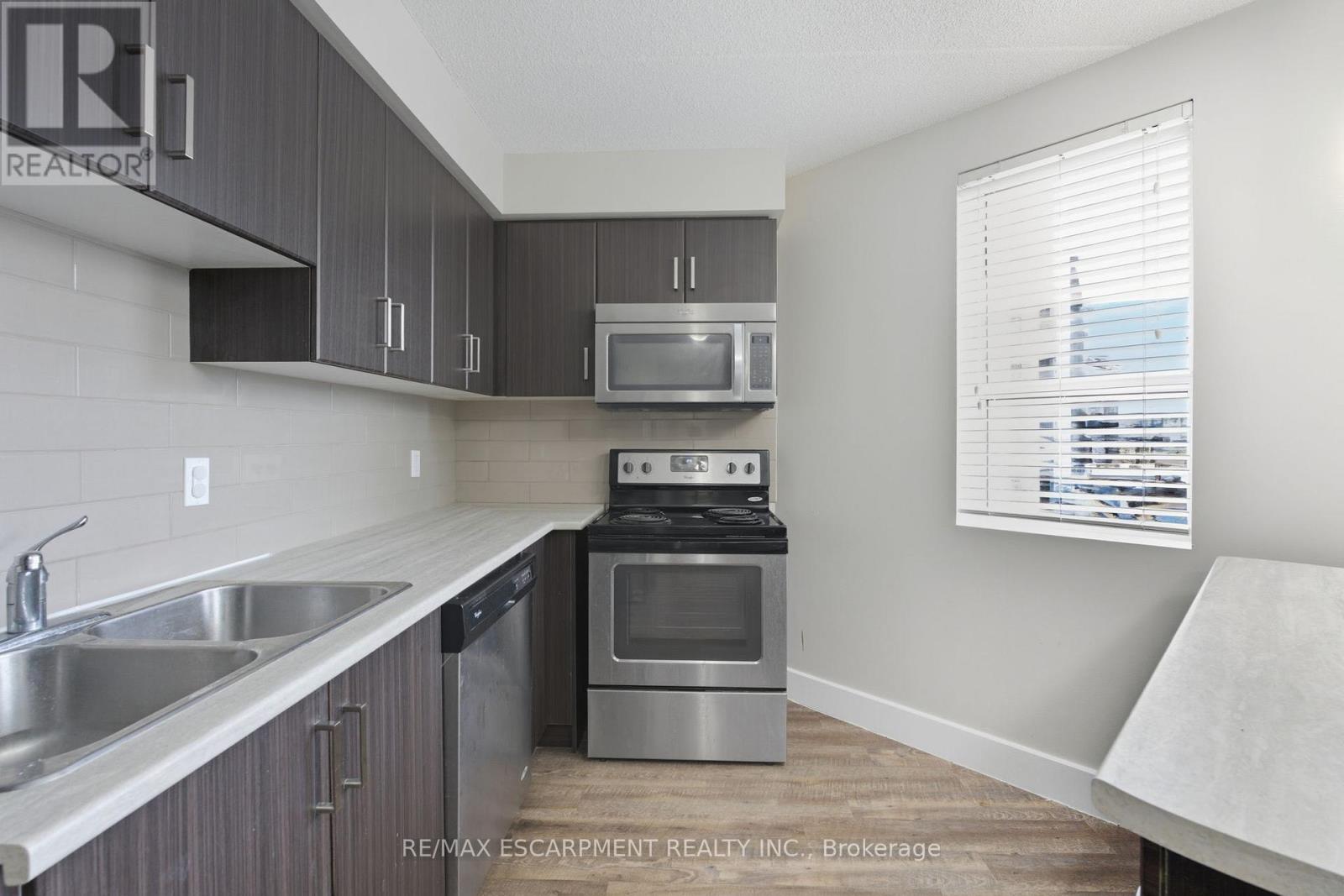 607 - 149 Main Street W, Hamilton, Ontario  L8P 1H9 - Photo 12 - X12574316