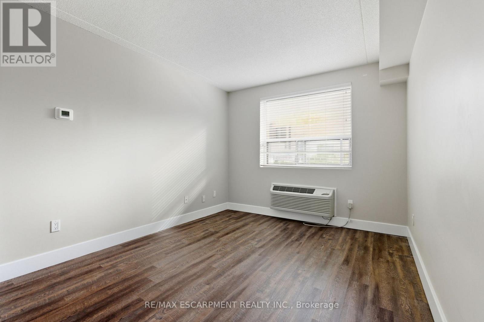 607 - 149 Main Street W, Hamilton, Ontario  L8P 1H9 - Photo 16 - X12574316