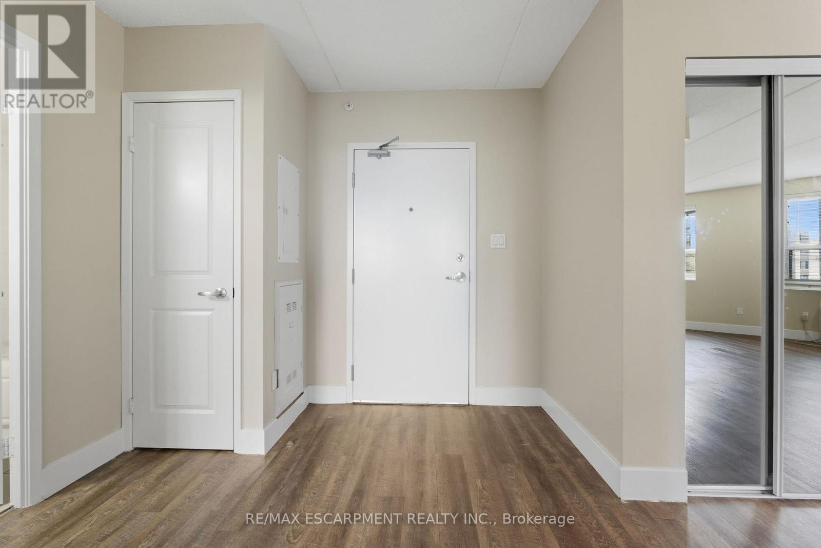 607 - 149 Main Street W, Hamilton, Ontario  L8P 1H9 - Photo 5 - X12574316