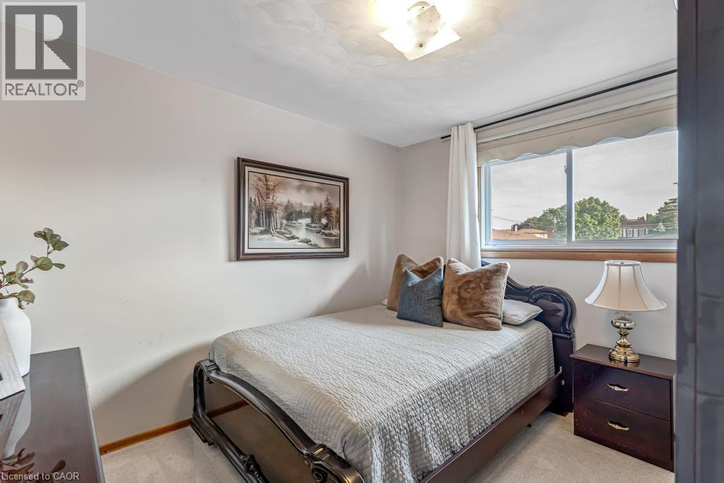 187 Guildwood Drive, Hamilton, Ontario  L9C 6W7 - Photo 22 - 40755994