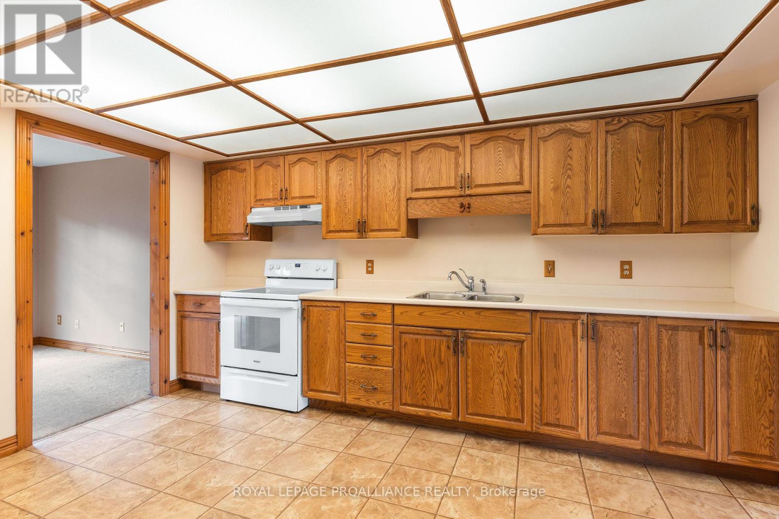 208 Beley Street, Brockville, Ontario  K6V 6Z8 - Photo 18 - X12574570