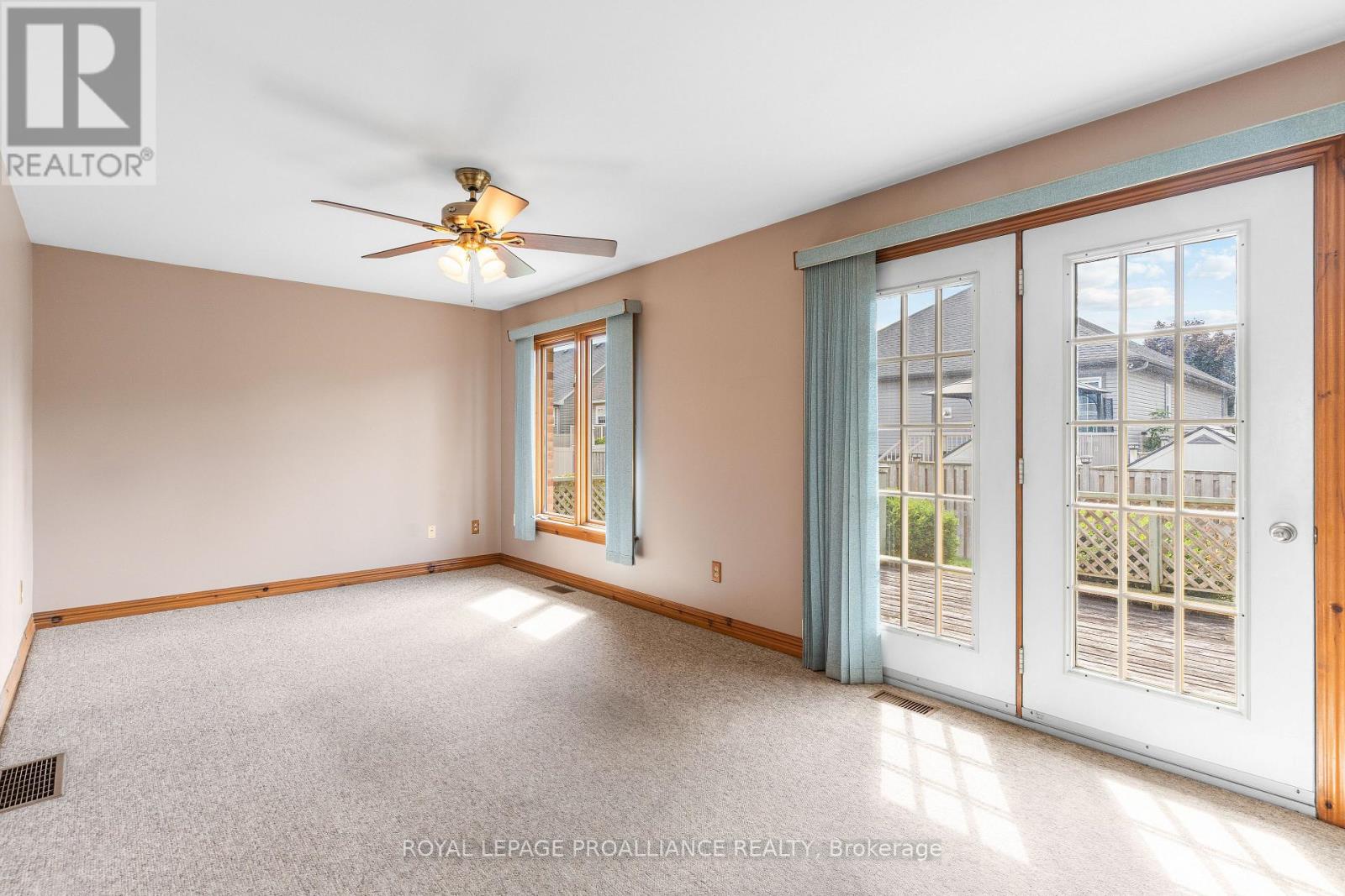 208 Beley Street, Brockville, Ontario  K6V 6Z8 - Photo 20 - X12574570