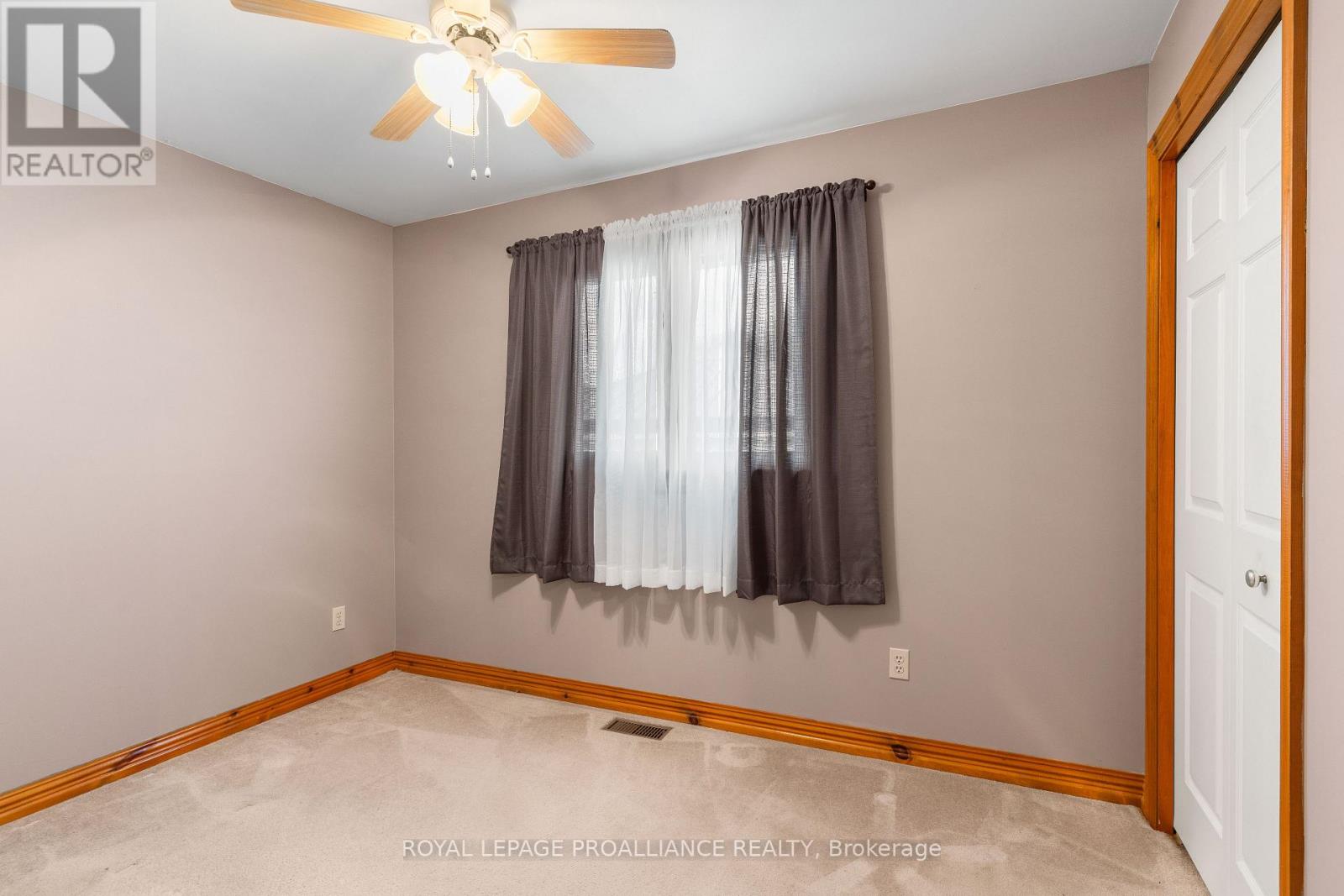 208 Beley Street, Brockville, Ontario  K6V 6Z8 - Photo 27 - X12574570