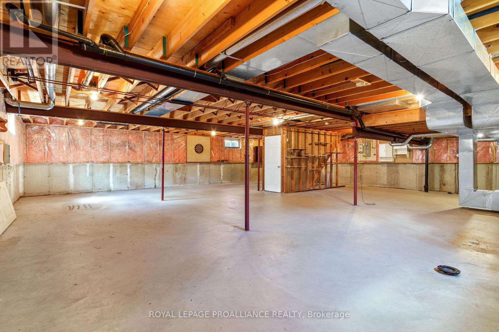 208 Beley Street, Brockville, Ontario  K6V 6Z8 - Photo 35 - X12574570