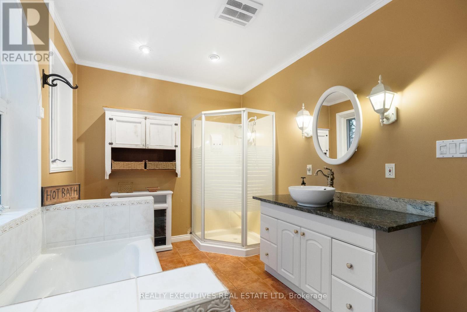 10295 Shaw Road, North Dundas, Ontario  K0E 1S0 - Photo 38 - X12574584