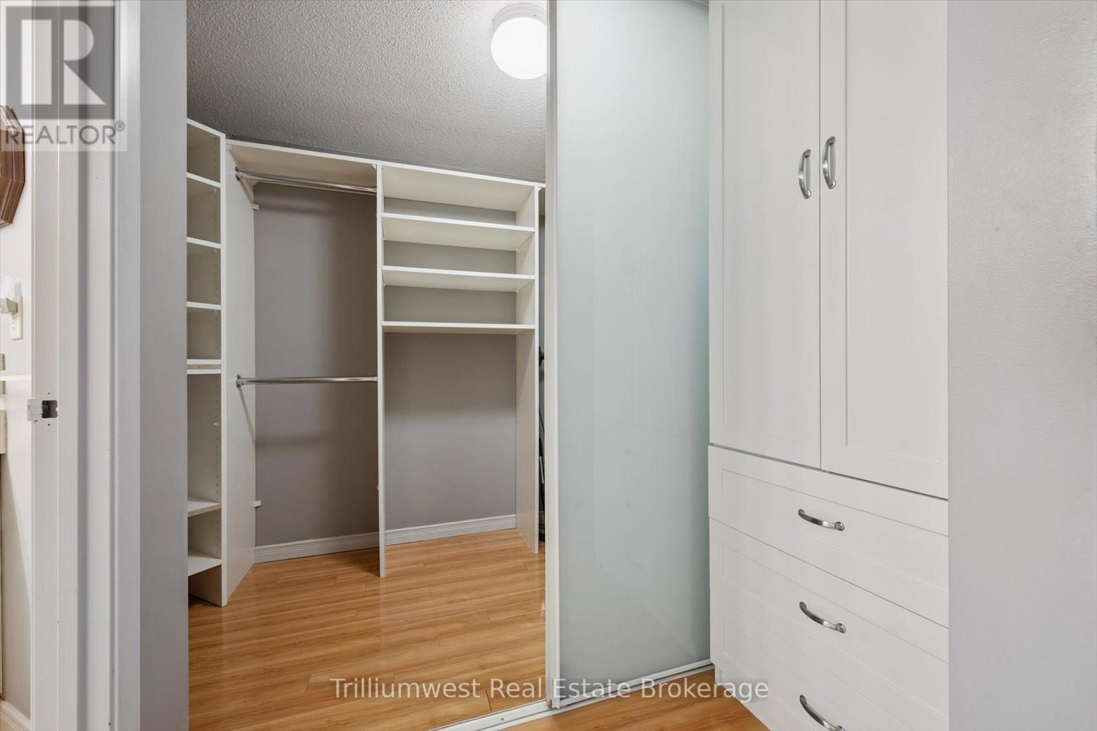 705 - 8 Christopher Court, Guelph, Ontario  N1G 4N7 - Photo 17 - X12574354