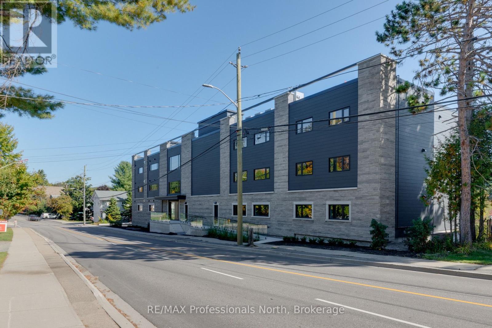 301 - 32 Brunel Road, Huntsville, Ontario P1H 1P5 - Photo 10 - X12574390