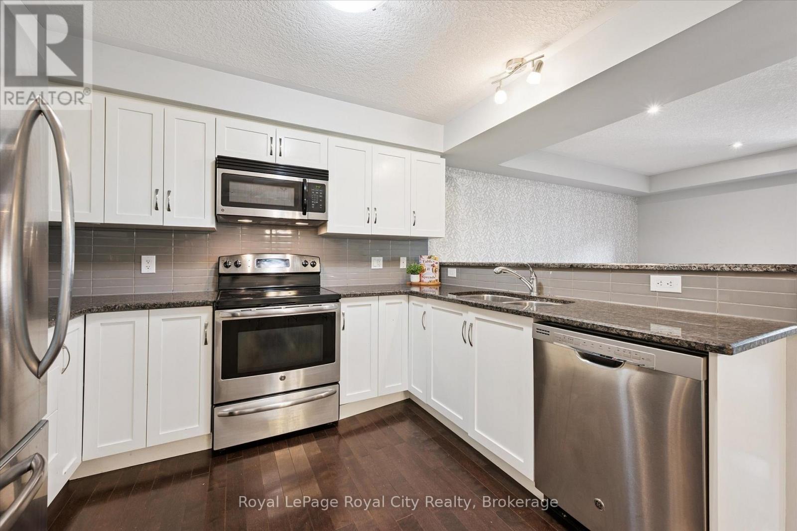 16 - 167 Arkell Road, Guelph, Ontario N1L 0J9 - Photo 14 - X12574400